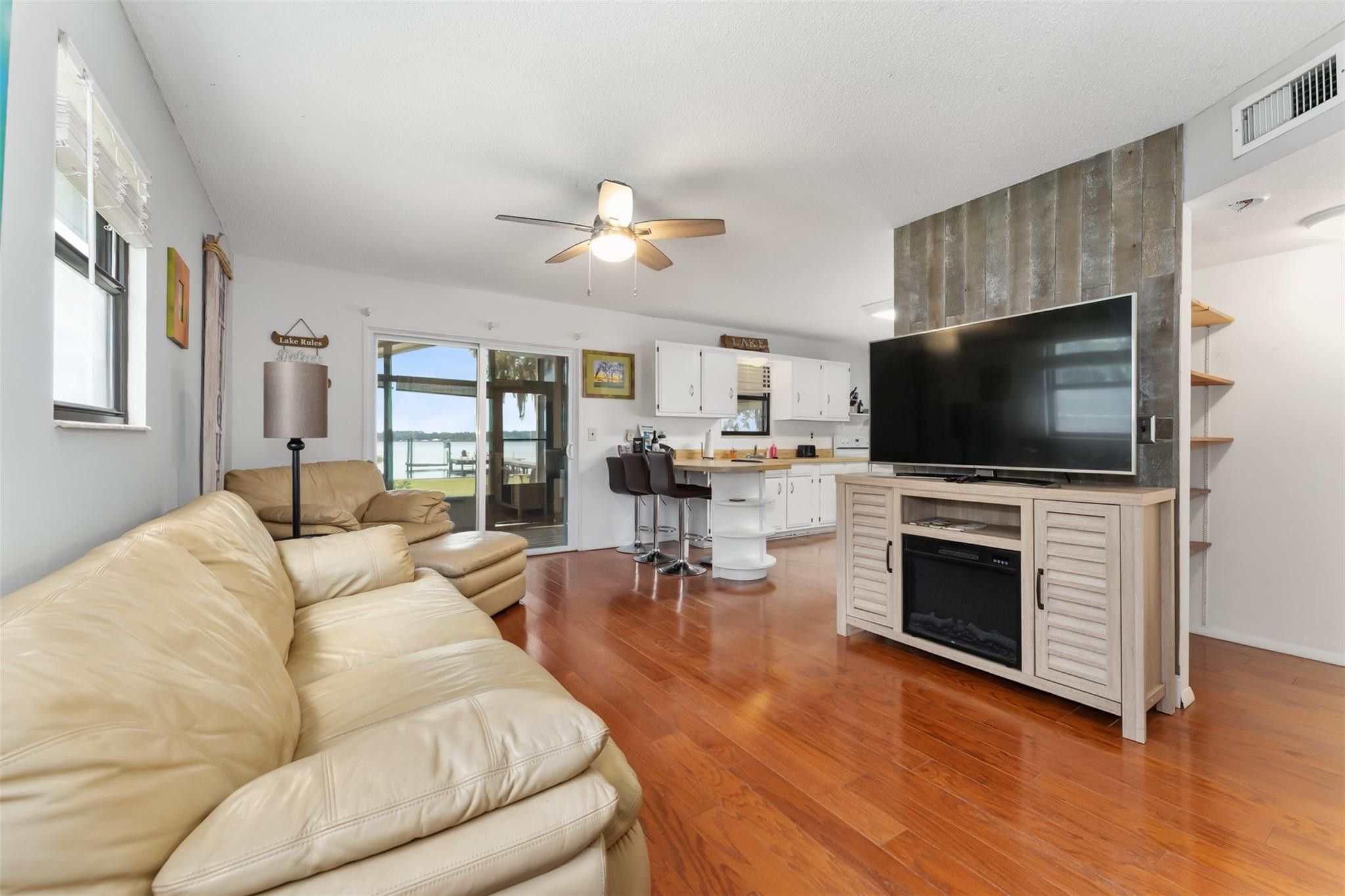115 Flora Terrace Property Photo 15