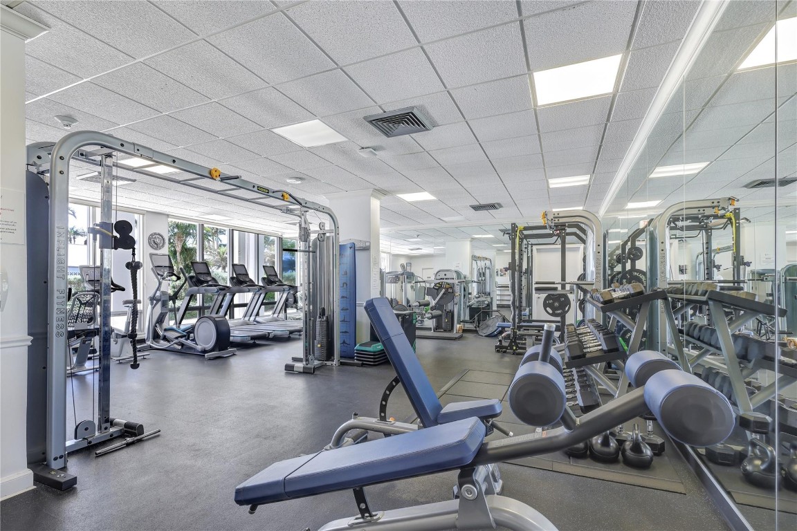 2100 S Ocean Lane 2509ph Property Photo 27