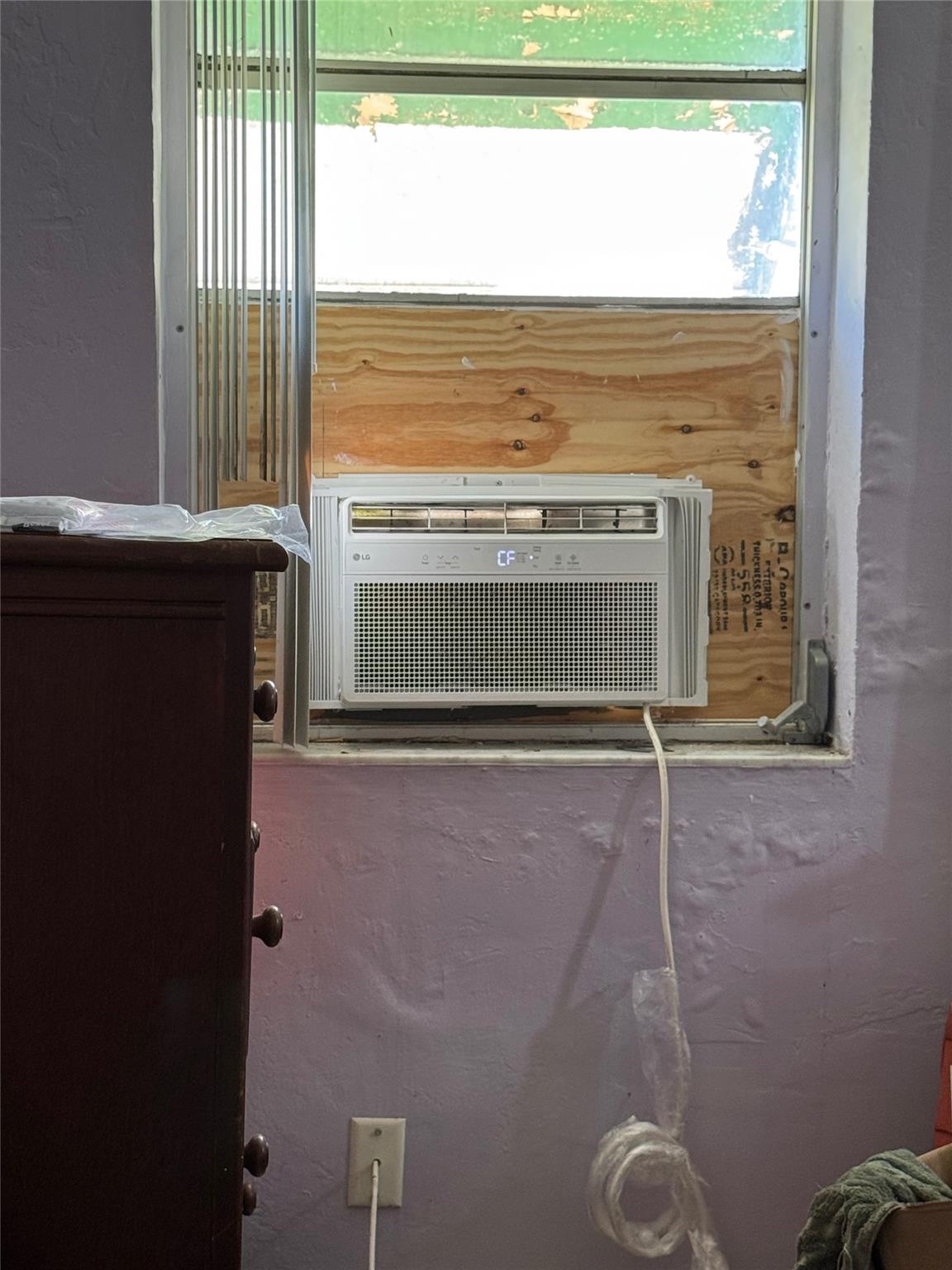 413 Sw 24th Ave Property Photo 3