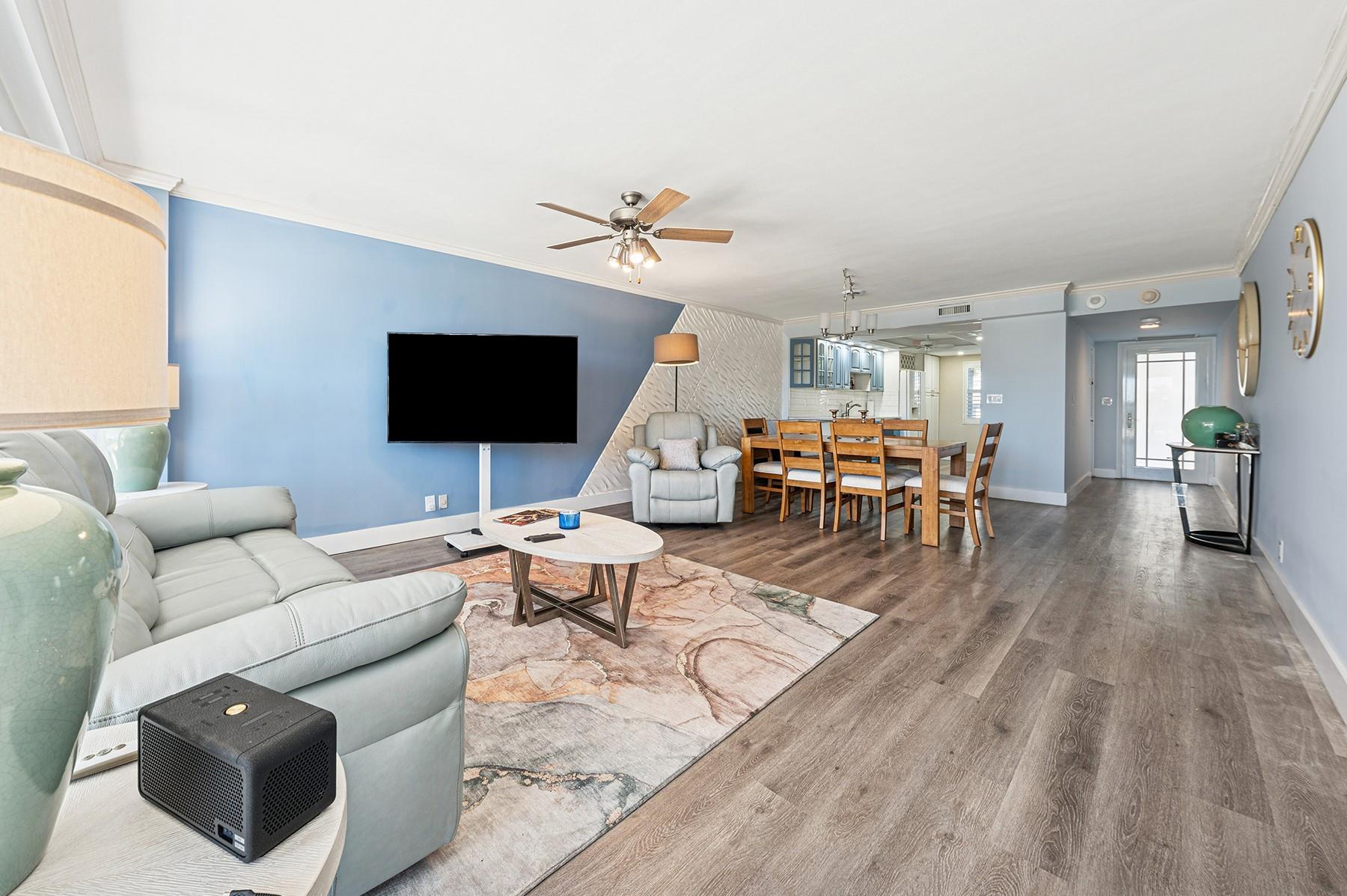 2000 S Ocean Dr 208 Property Photo 2