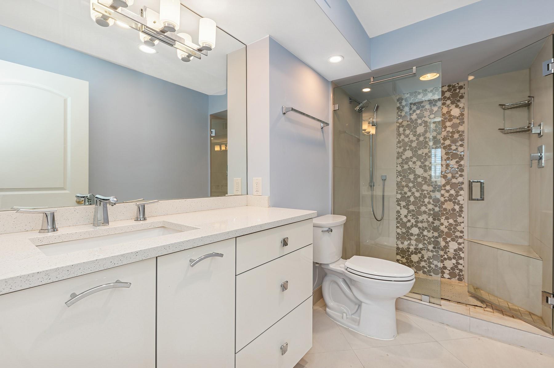 2000 S Ocean Dr 208 Property Photo 7