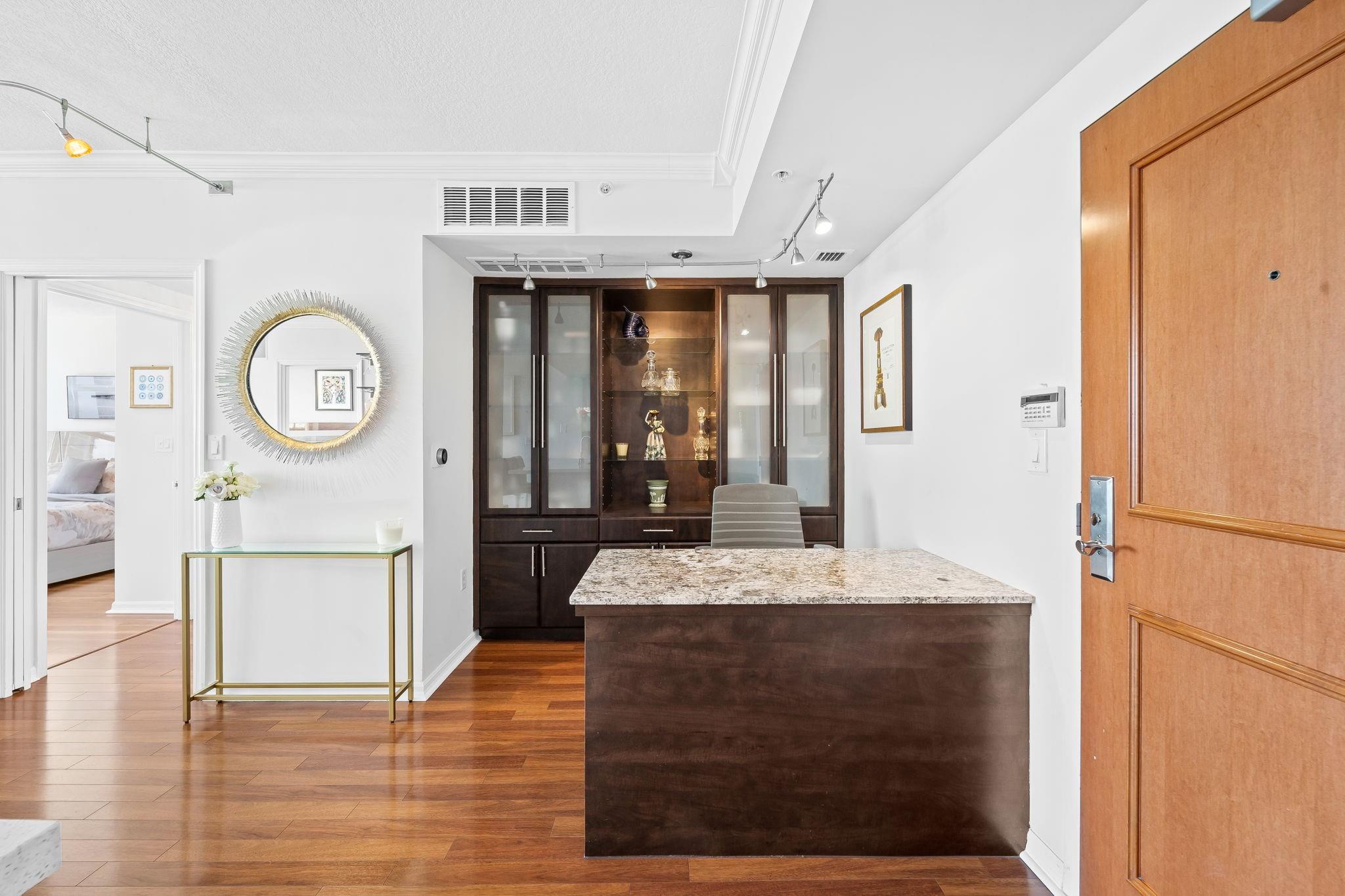 347 N New River Dr E 2102 Property Photo 7