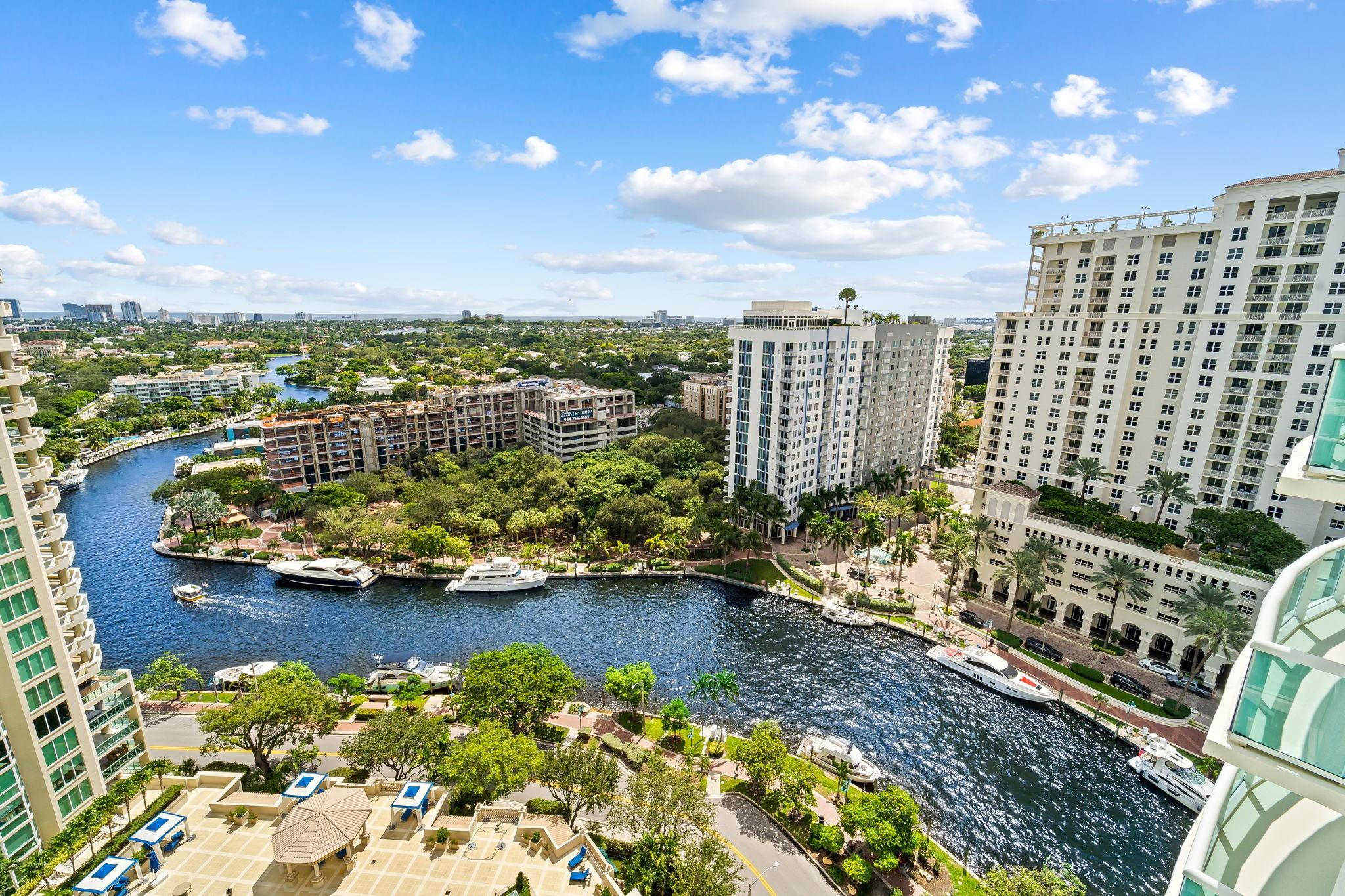 347 N New River Dr E 2102 Property Photo 14