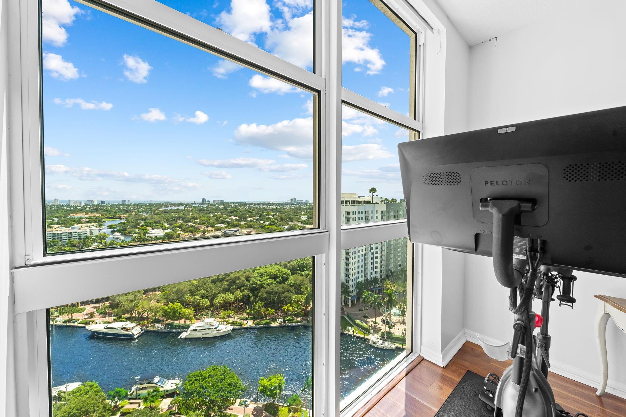 347 N New River Dr E 2102 Property Photo 23