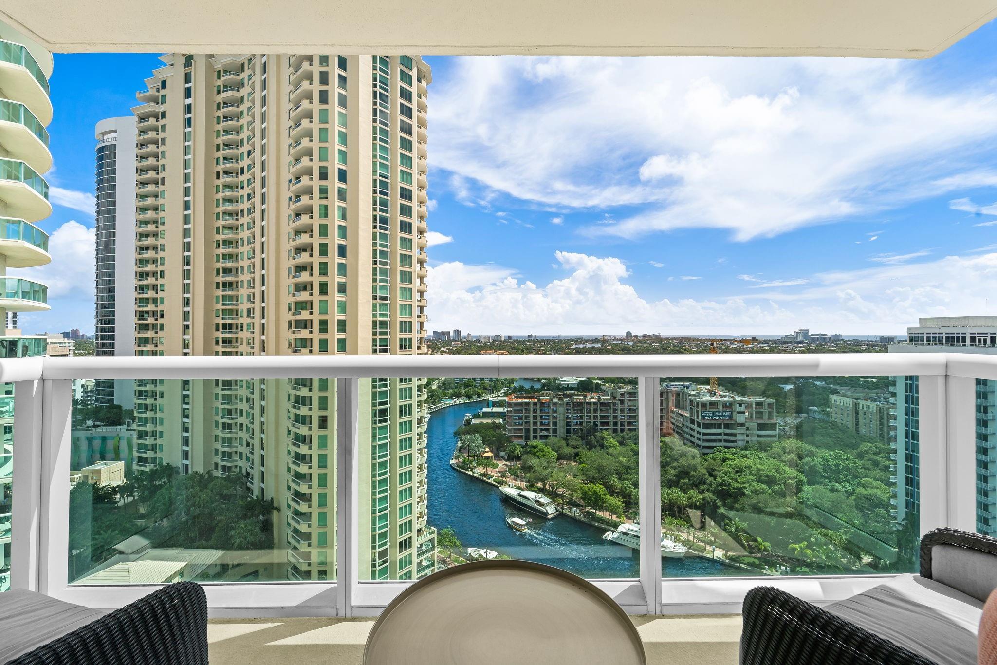 347 N New River Dr E 2102 Property Photo 25