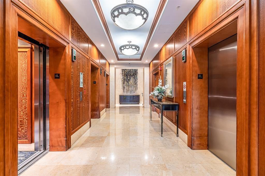 347 N New River Dr E 2102 Property Photo 31