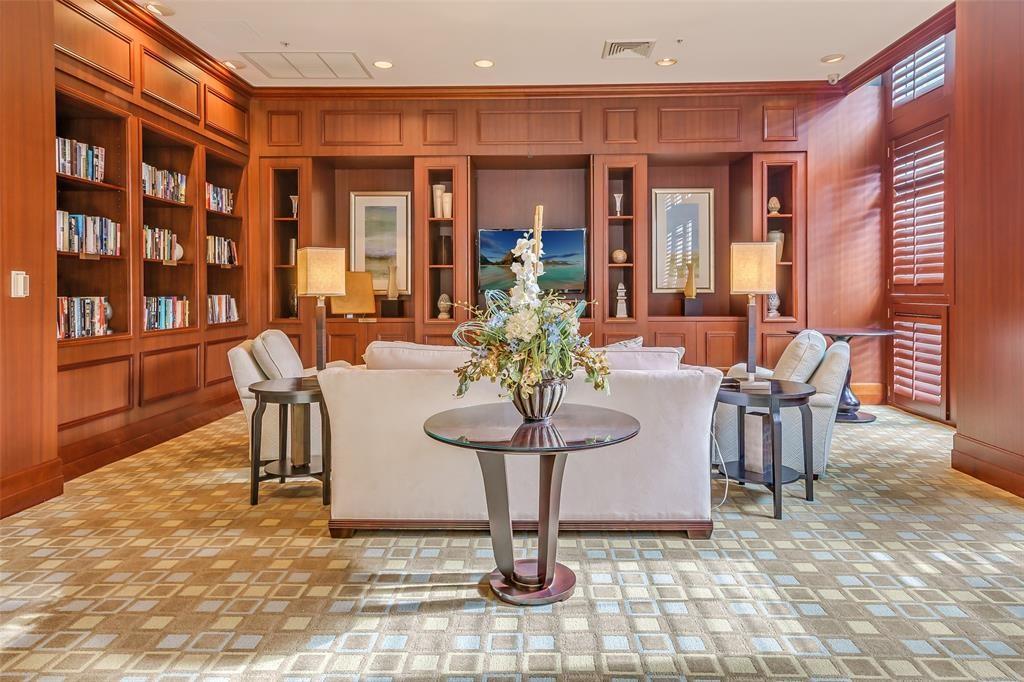 347 N New River Dr E 2102 Property Photo 37