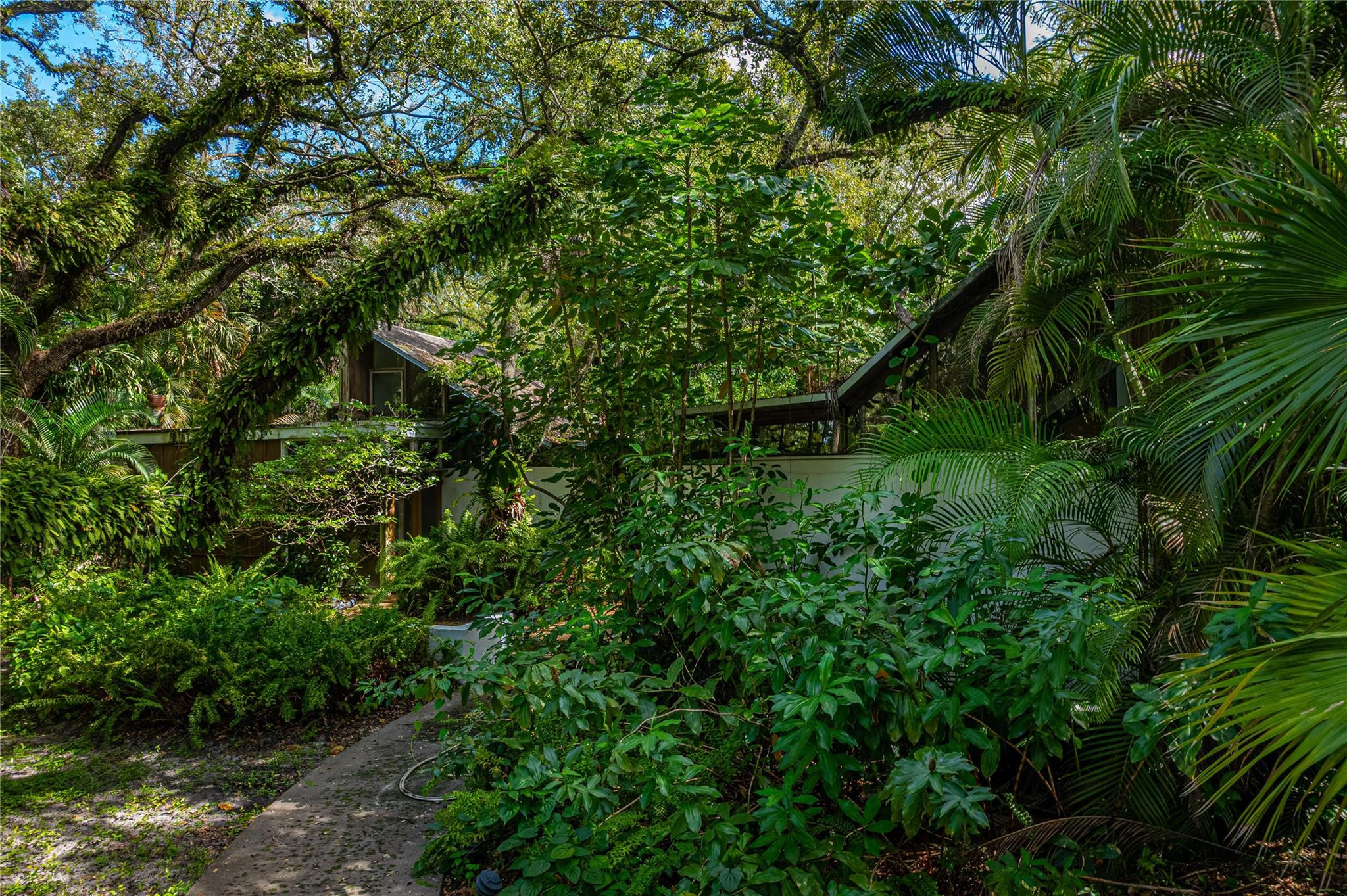F10529682 Property Photo 8