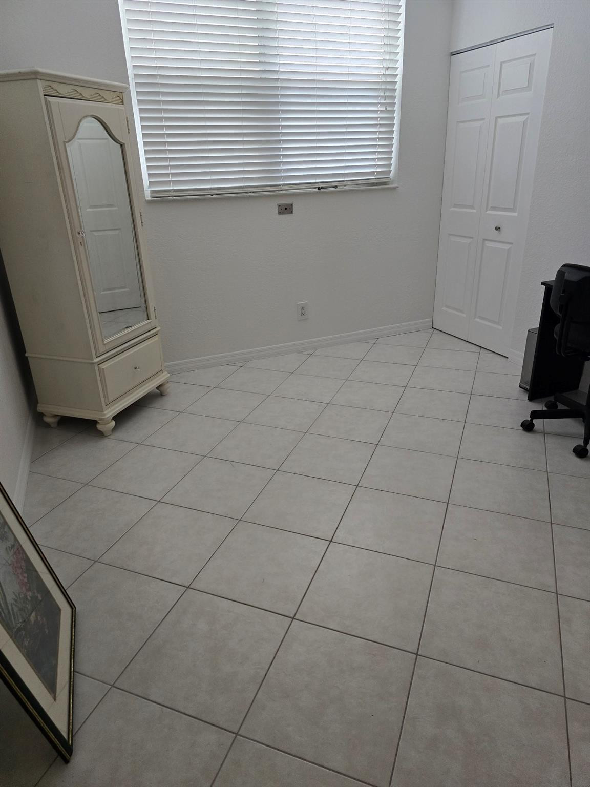 F10530332 Property Photo 33