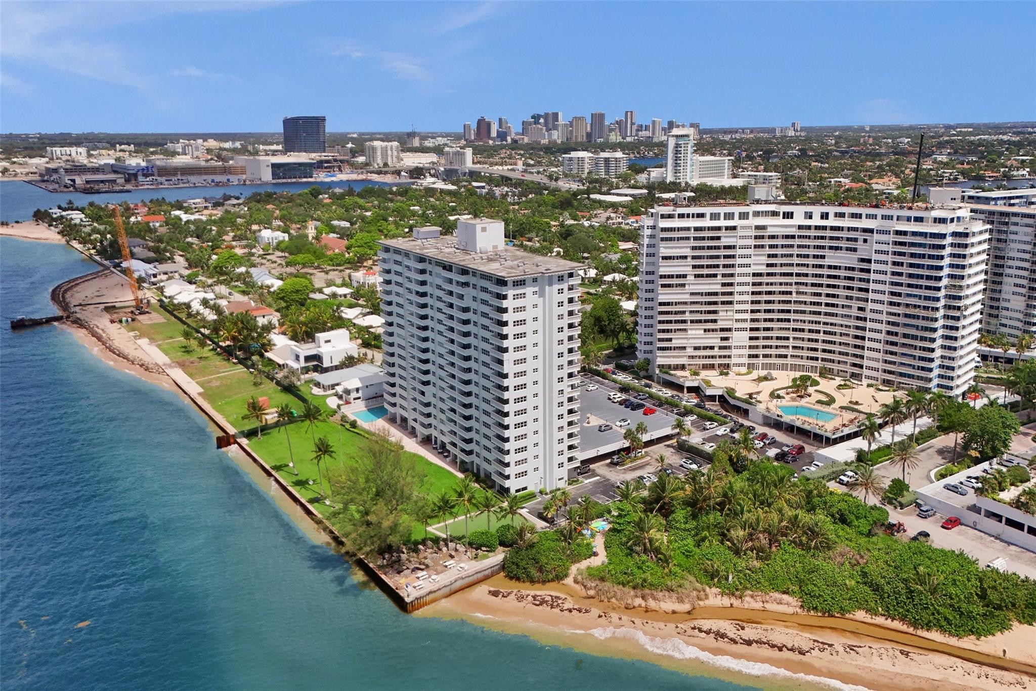 2100 S Ocean Drive 15e Property Photo 31