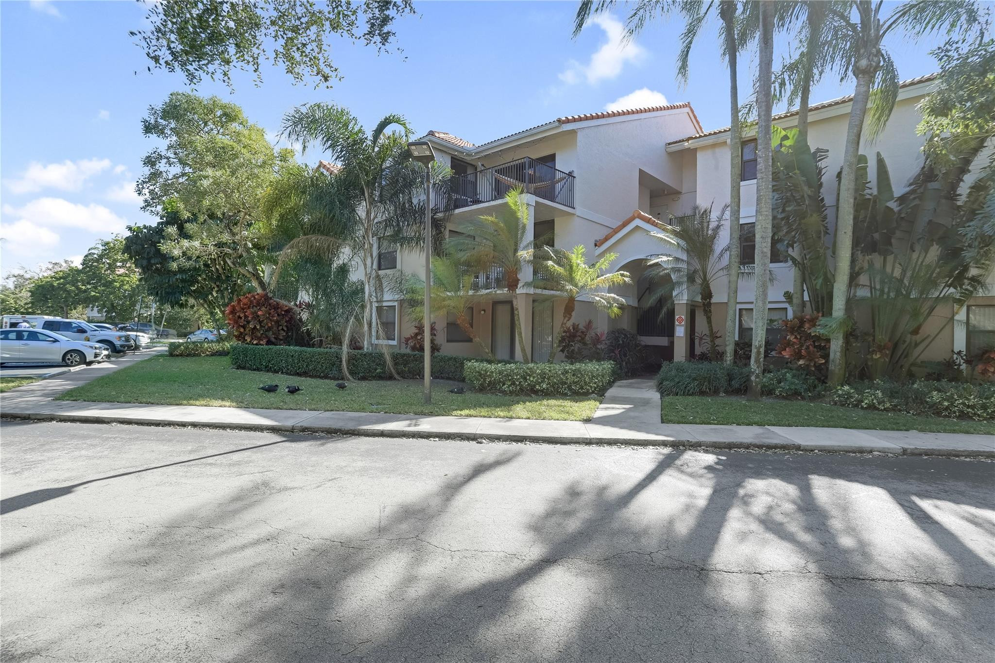 10131 W Sunrise Boulevard 306