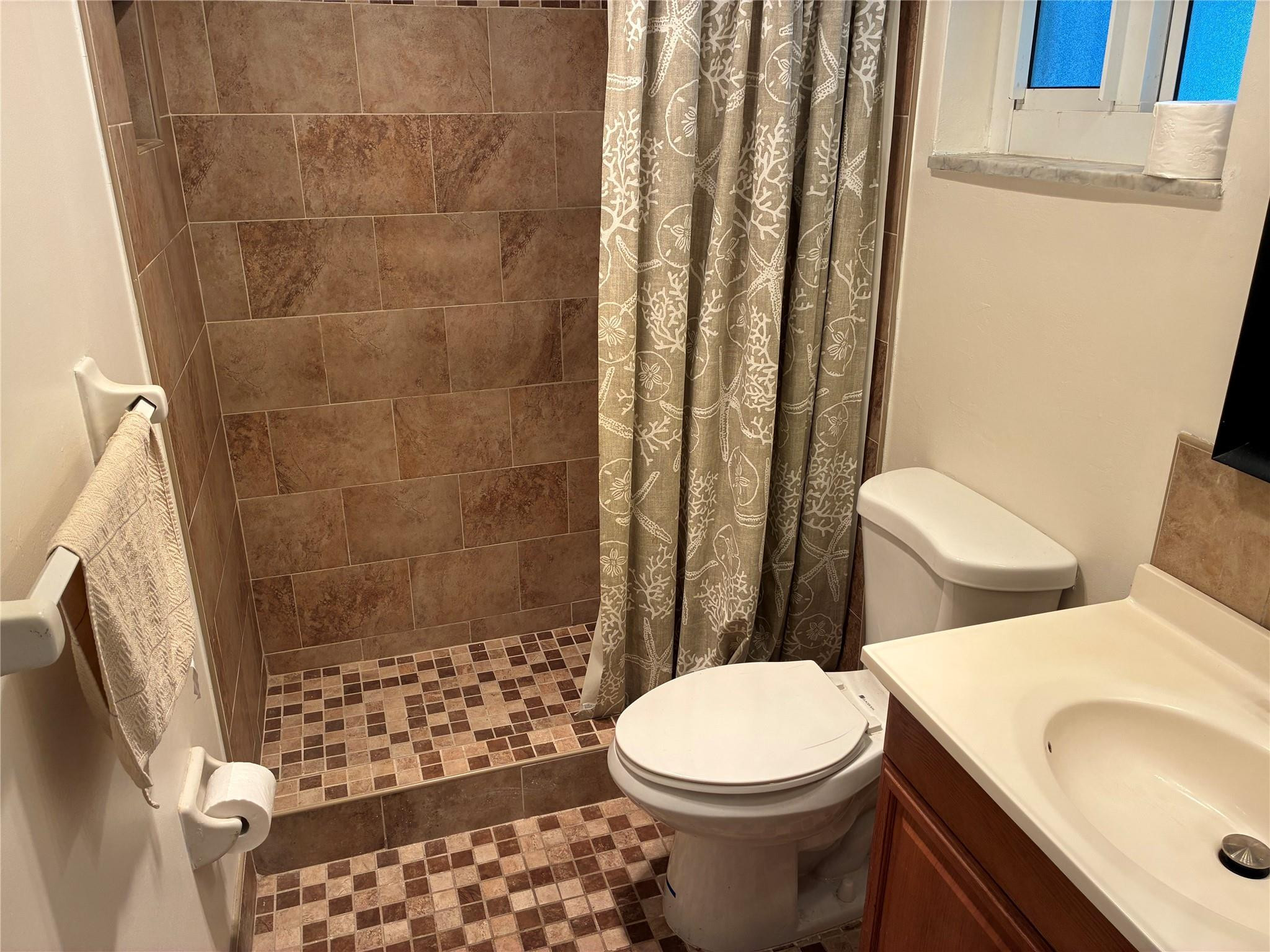 3021 E Golf Boulevard Property Photo 4