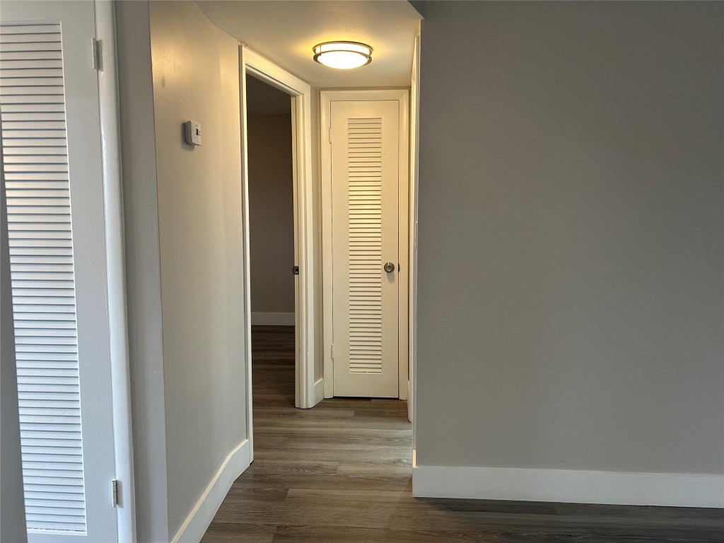 8080 N Sunrise Lakes Drive 209 Property Photo 14