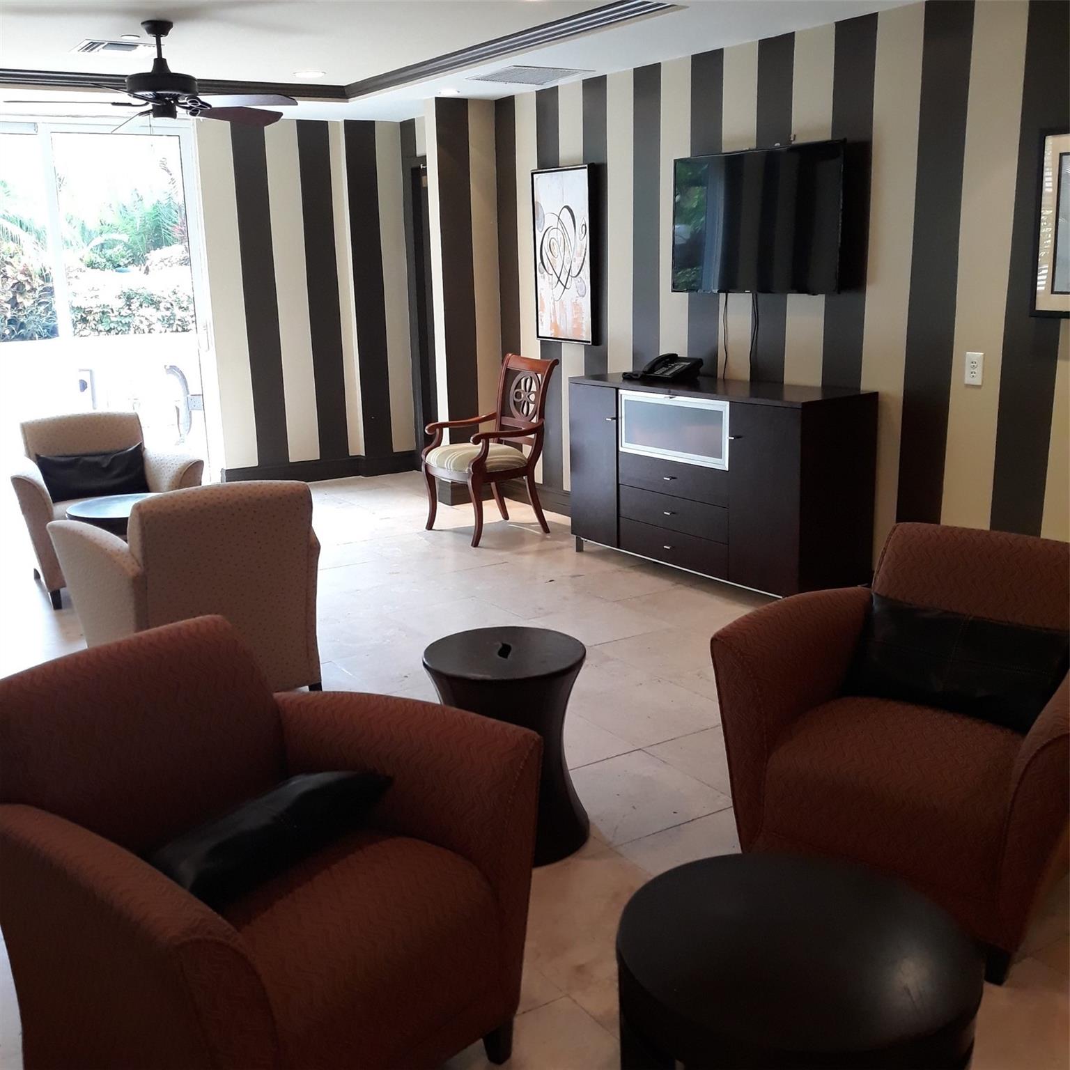 520 Se 5th Ave 3704 Property Photo 32