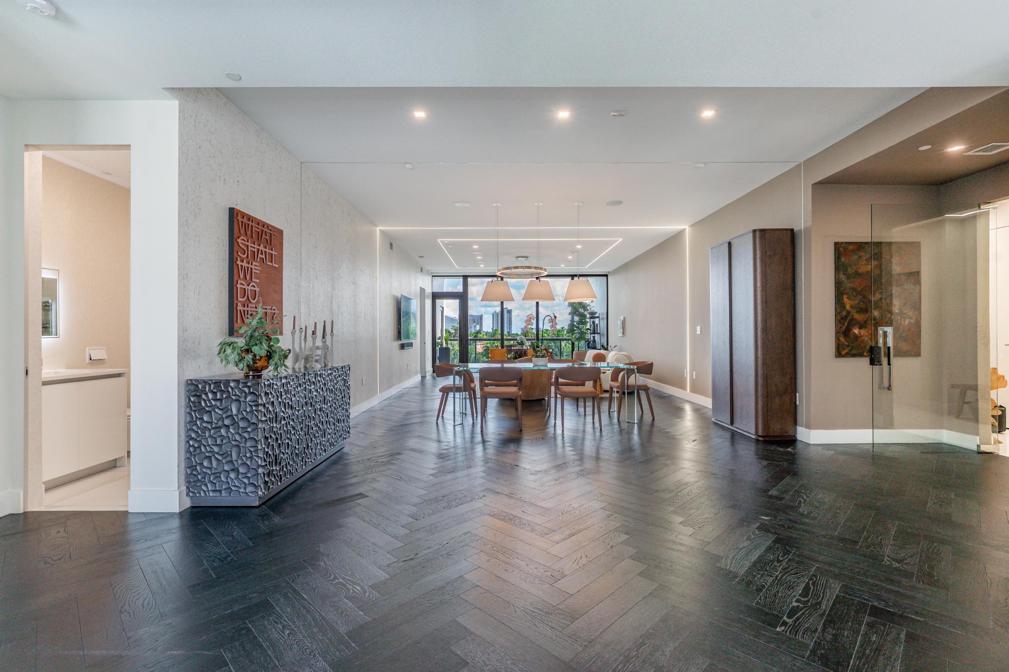 20 Isle Of Venice Dr Ph2 Property Photo 11