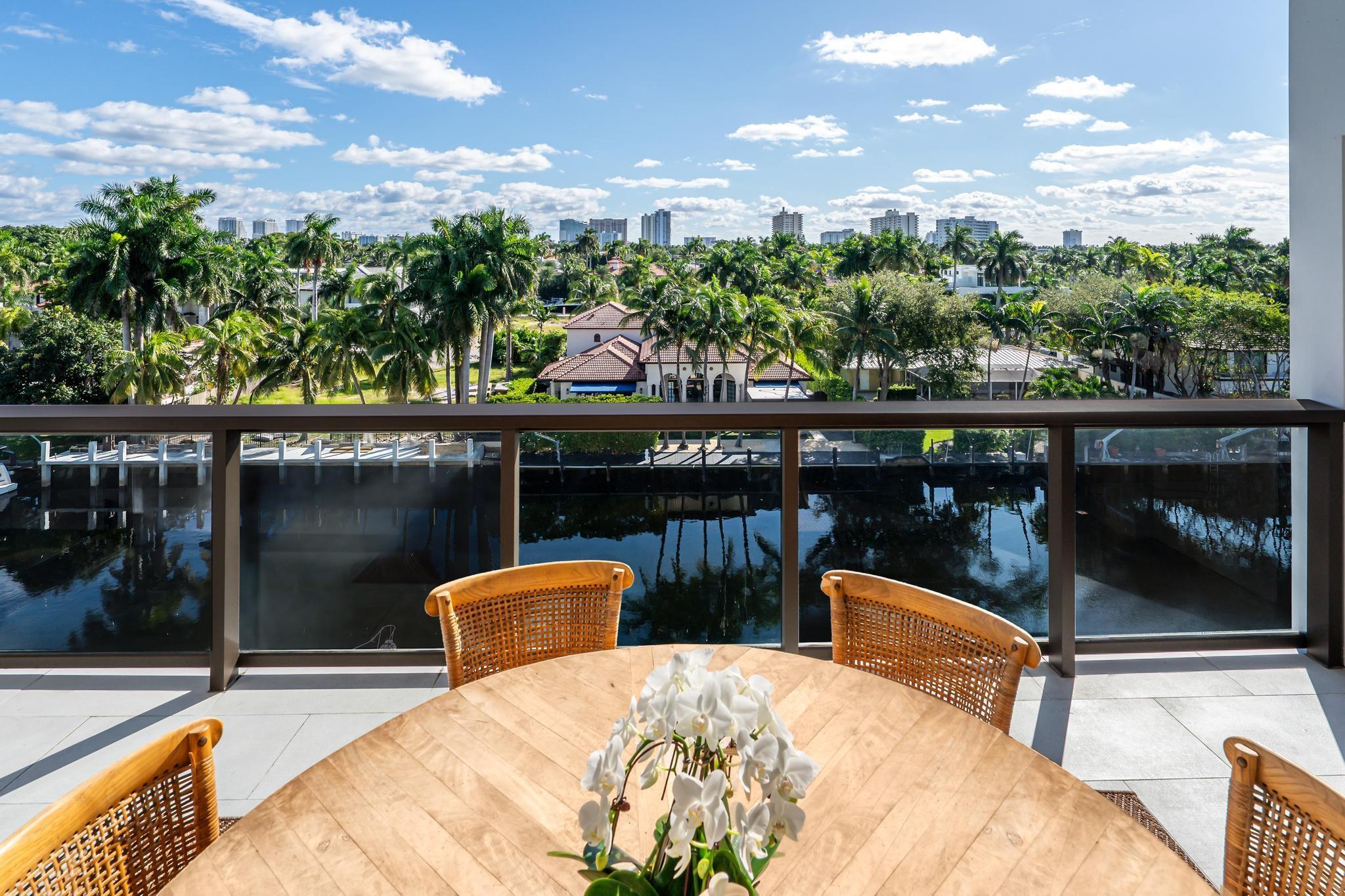 20 Isle Of Venice Dr Ph2 Property Photo 17