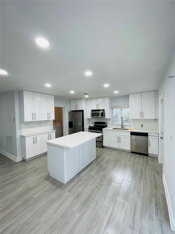 2231 Sw 14th St Property Photo 7