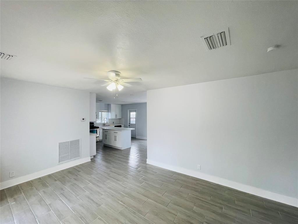 2231 Sw 14th St Property Photo 12