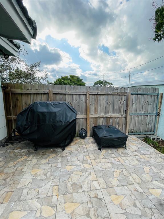 2231 Sw 14th St Property Photo 21