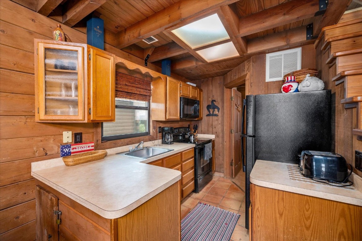 8344 Us Highway 441 Property Photo 10