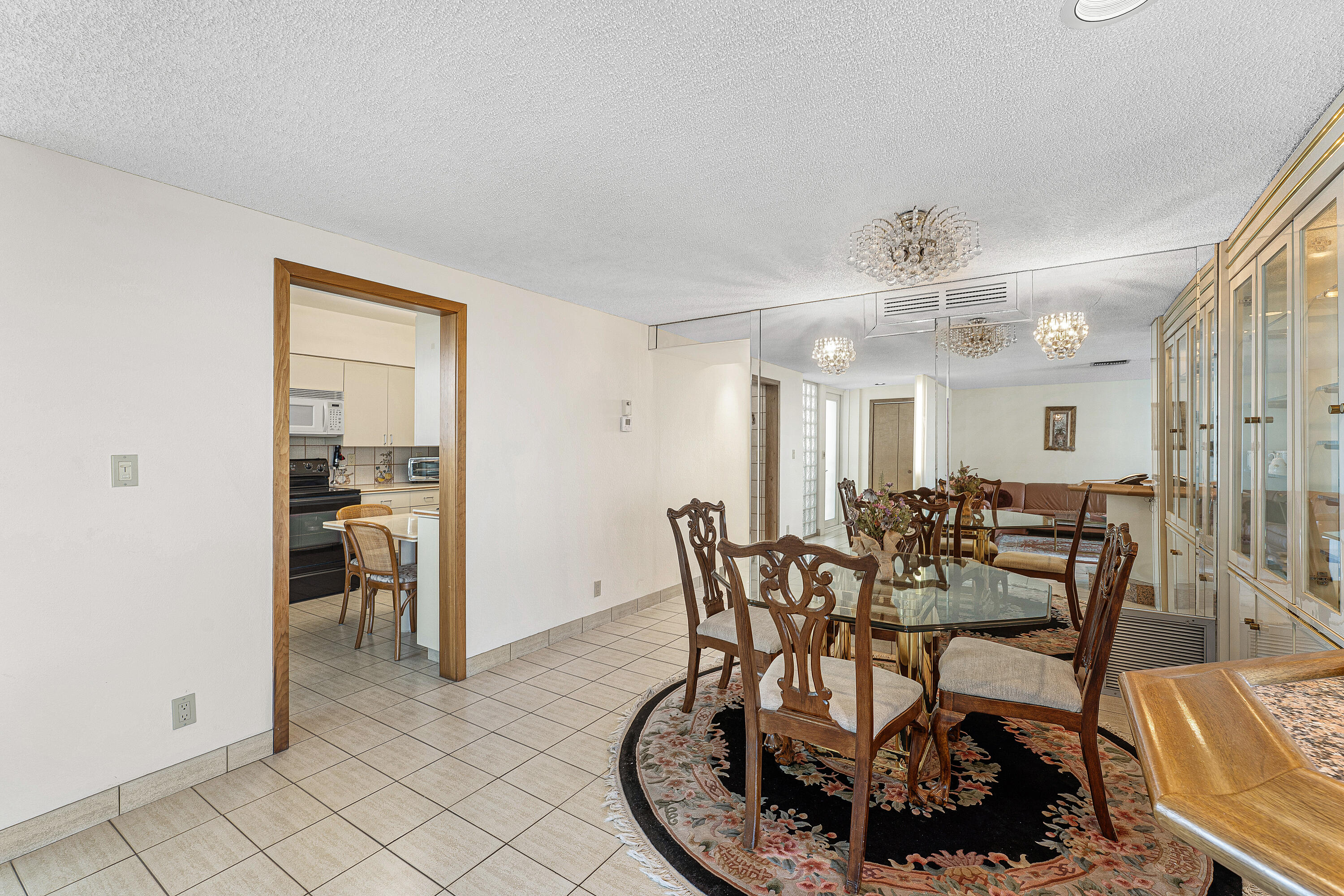 1900 S Ocean Drive 812 Property Photo 25