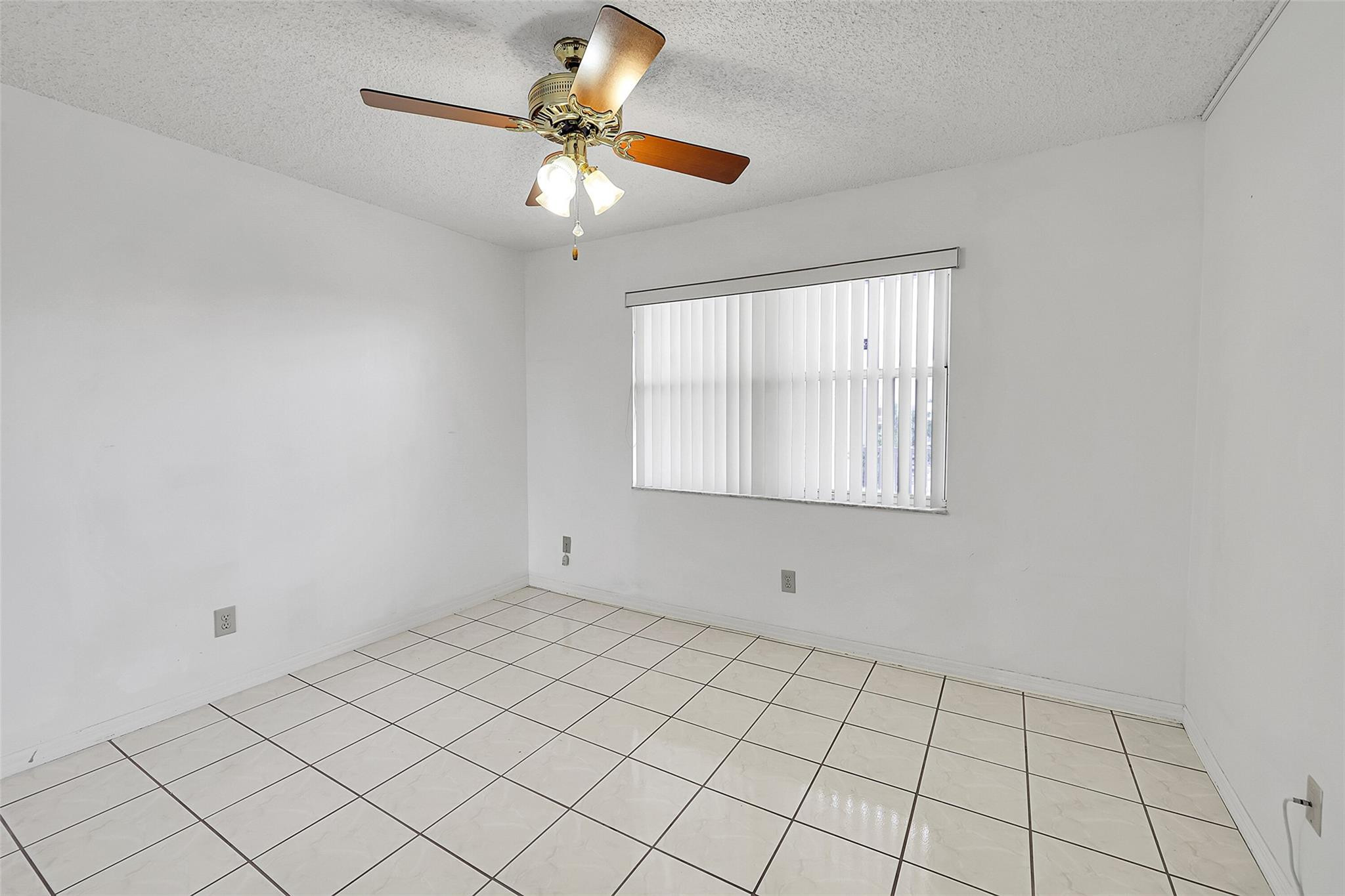 10369 Nw 24th Place 402 Property Photo 14