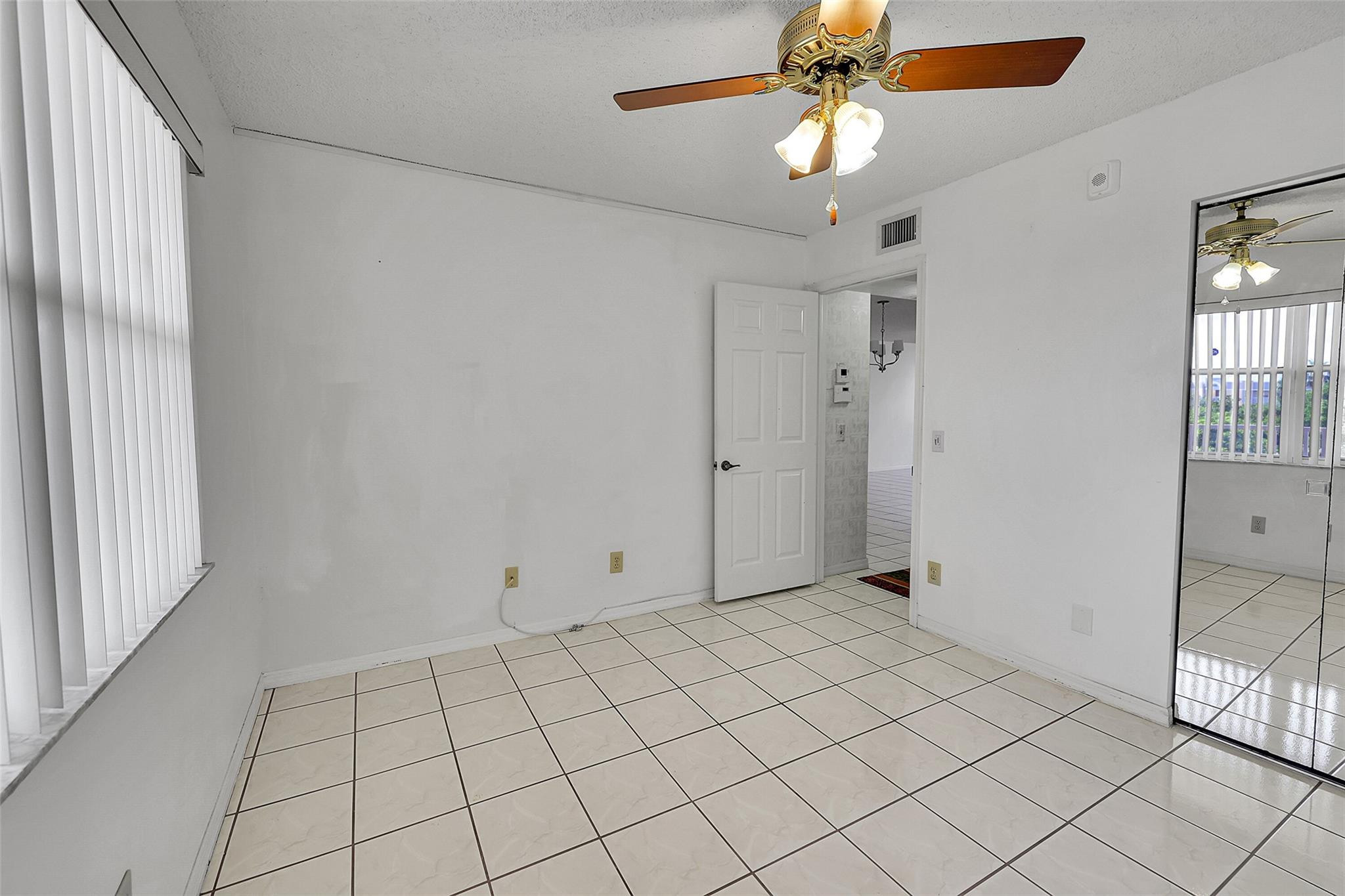 10369 Nw 24th Place 402 Property Photo 16