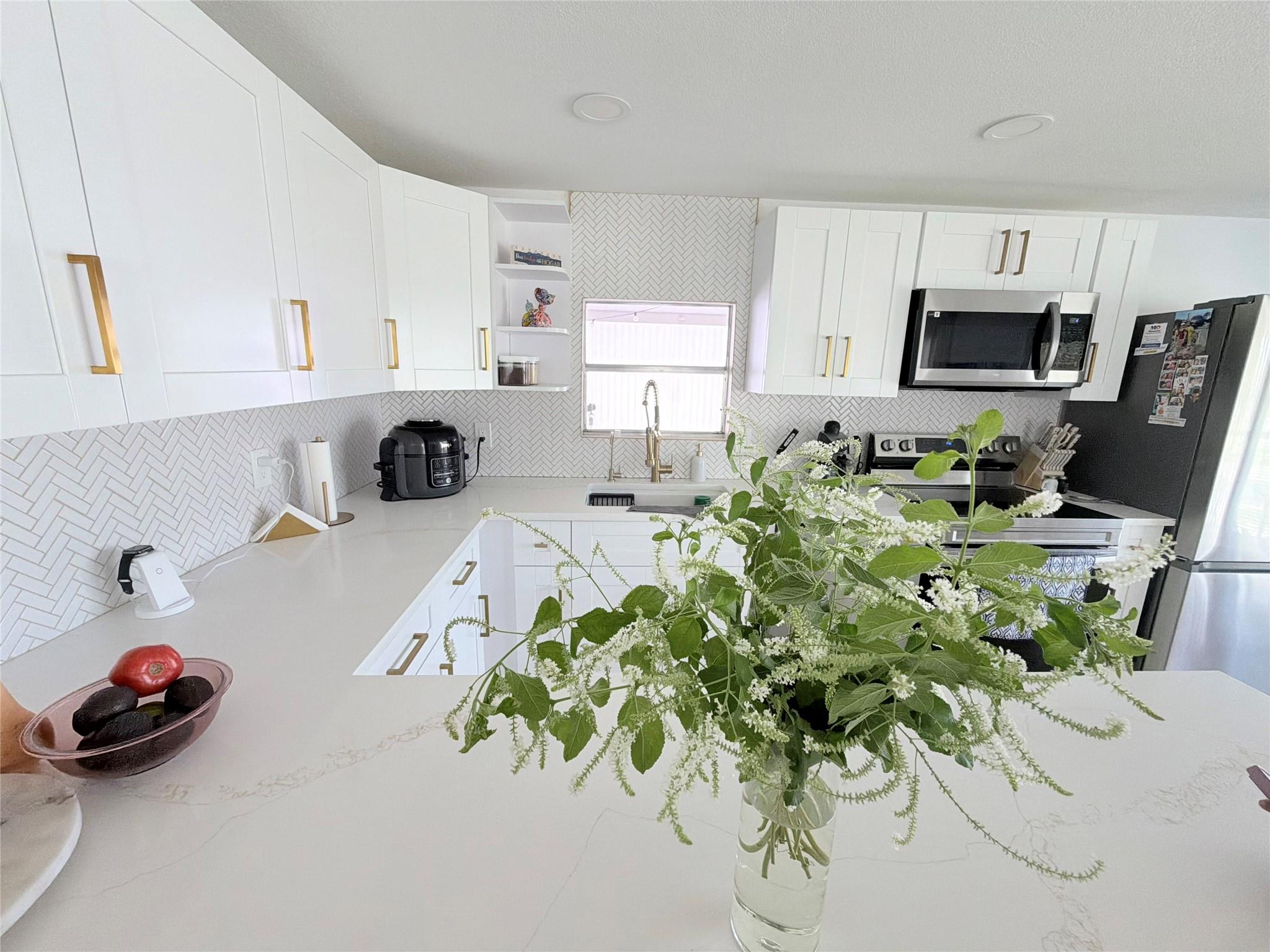 5221 Sw 25th Ave Property Photo 10