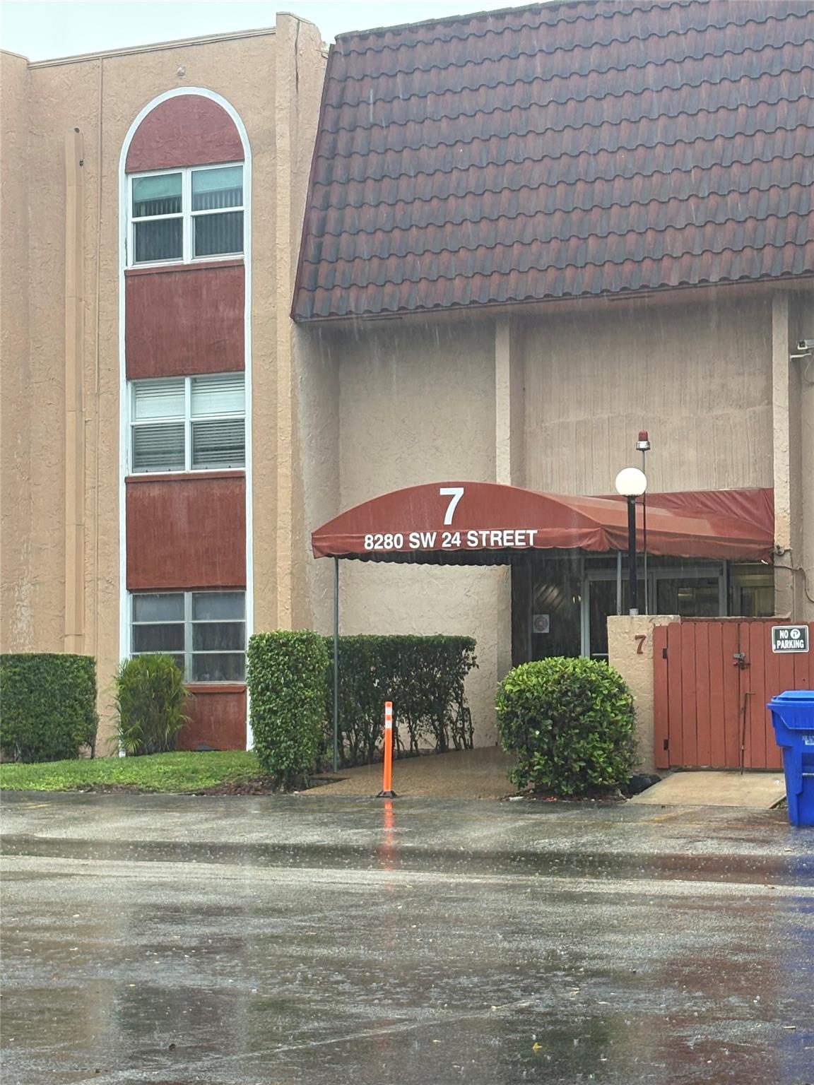 8280 SW 24th St 114 Property Photo 1