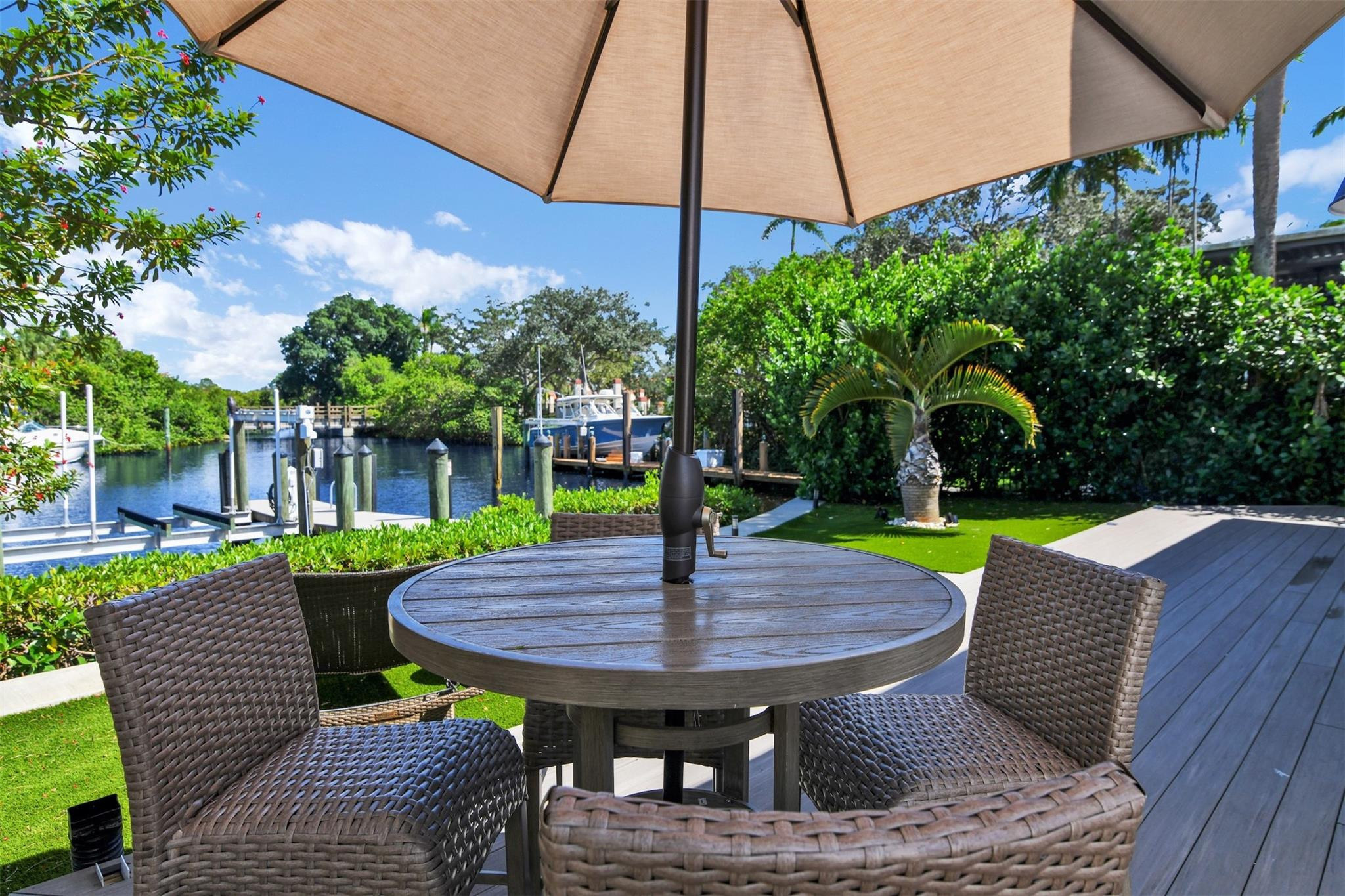 17026 Bay Street Property Photo 35