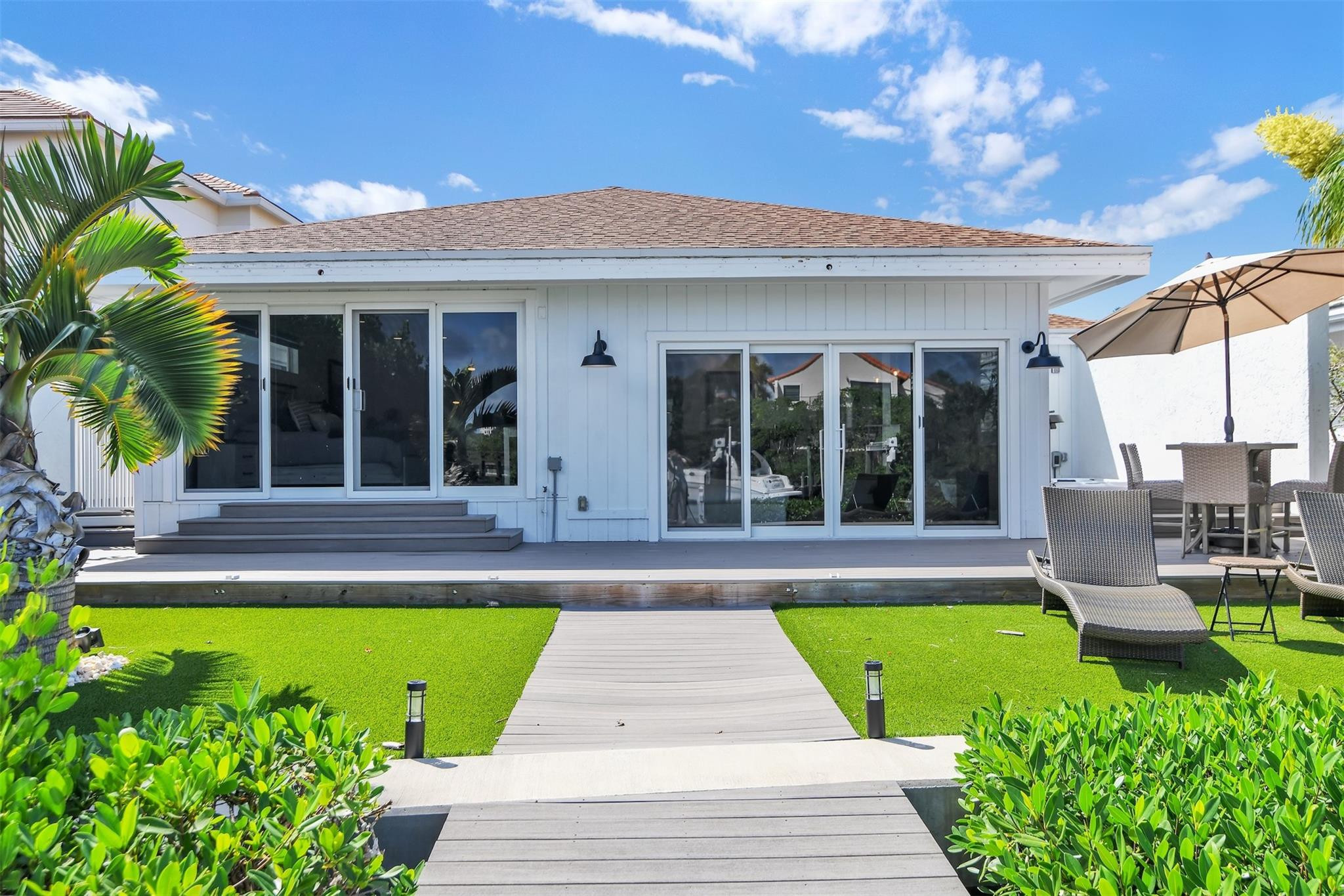 17026 Bay Street Property Photo 53