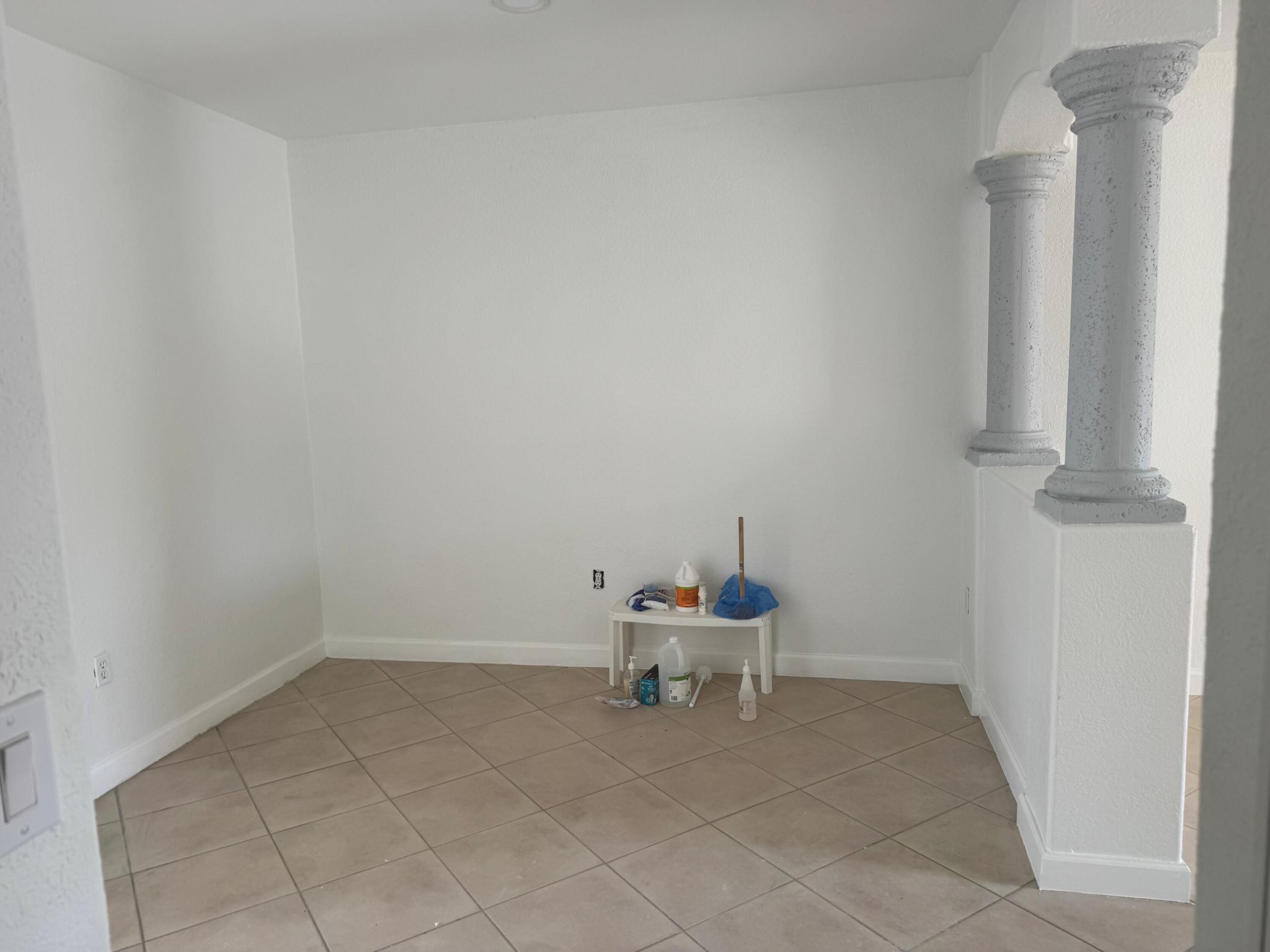 F10533217 Property Photo 8