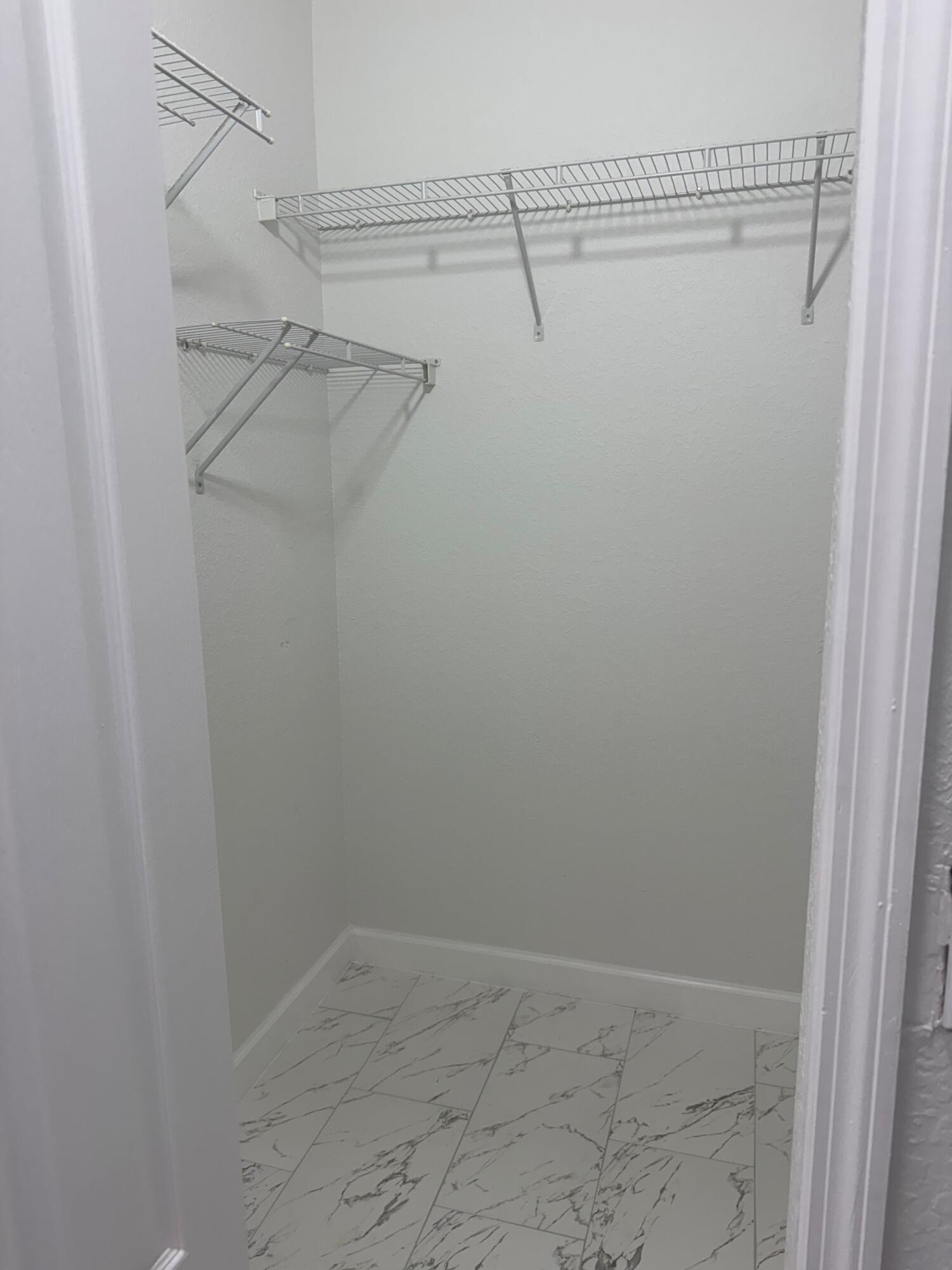 F10533217 Property Photo 15