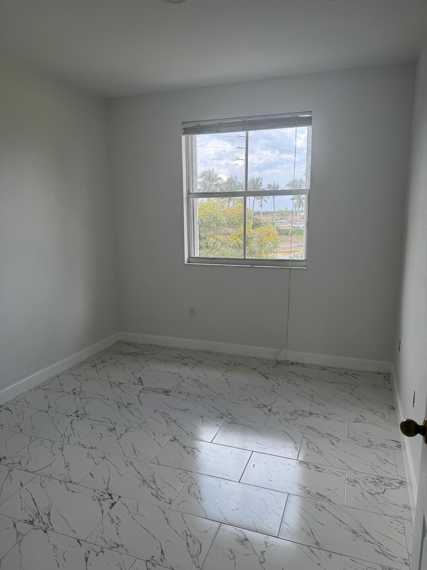 F10533217 Property Photo 22