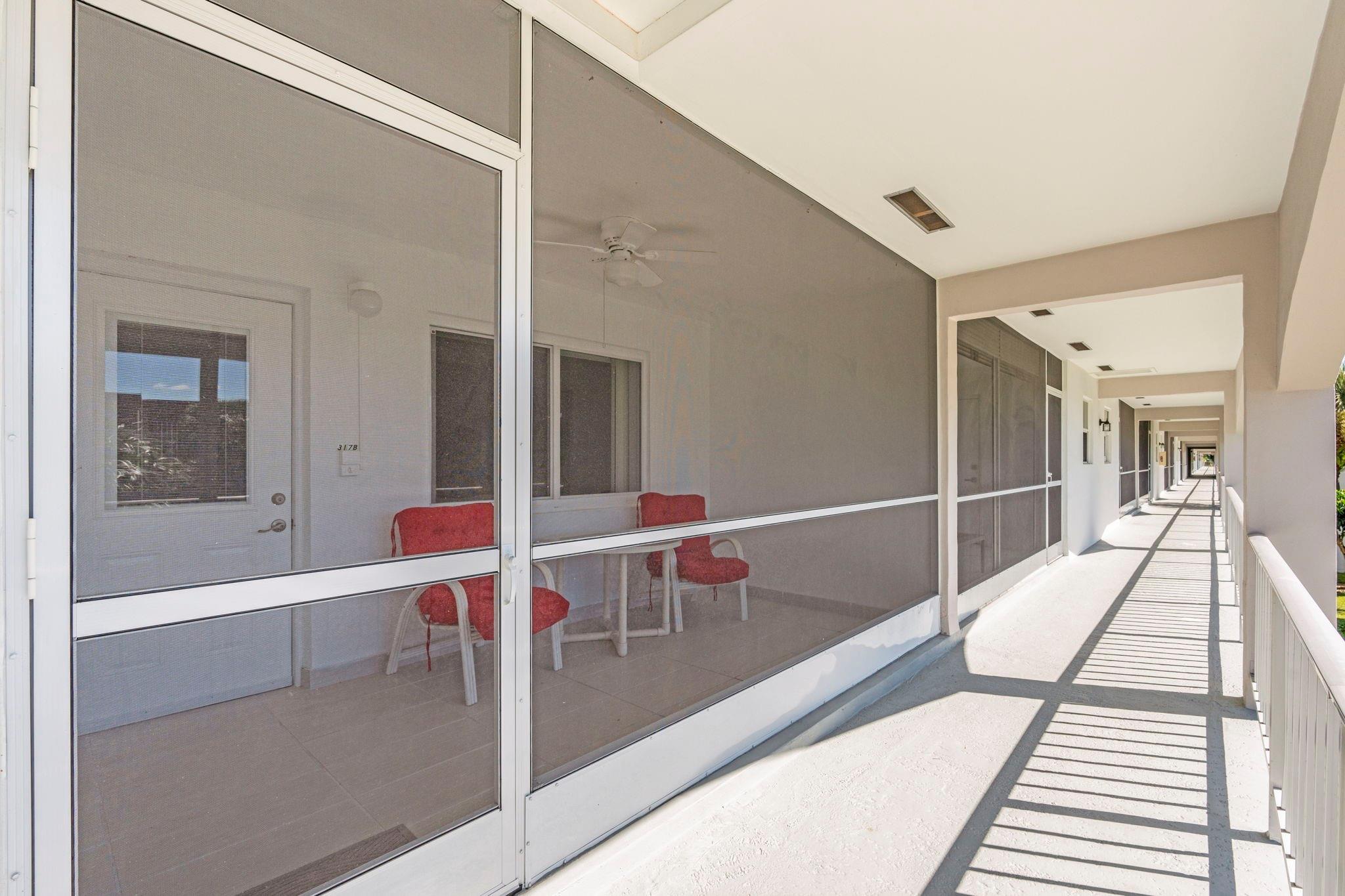 581 Blue Heron Dr 317-b Property Photo 2