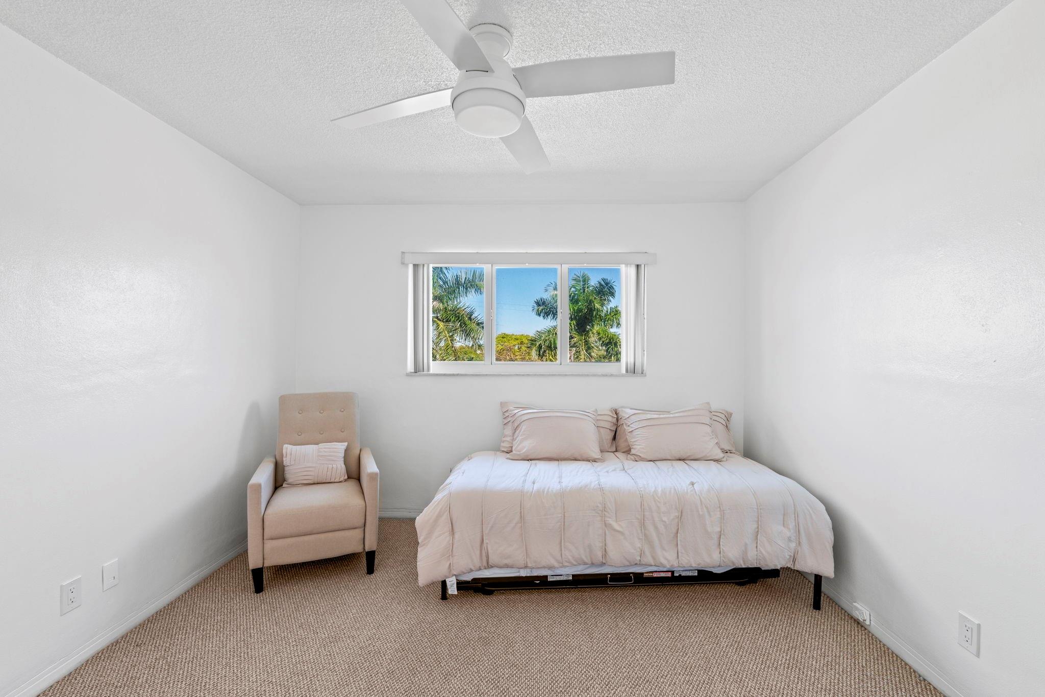 581 Blue Heron Dr 317-b Property Photo 20