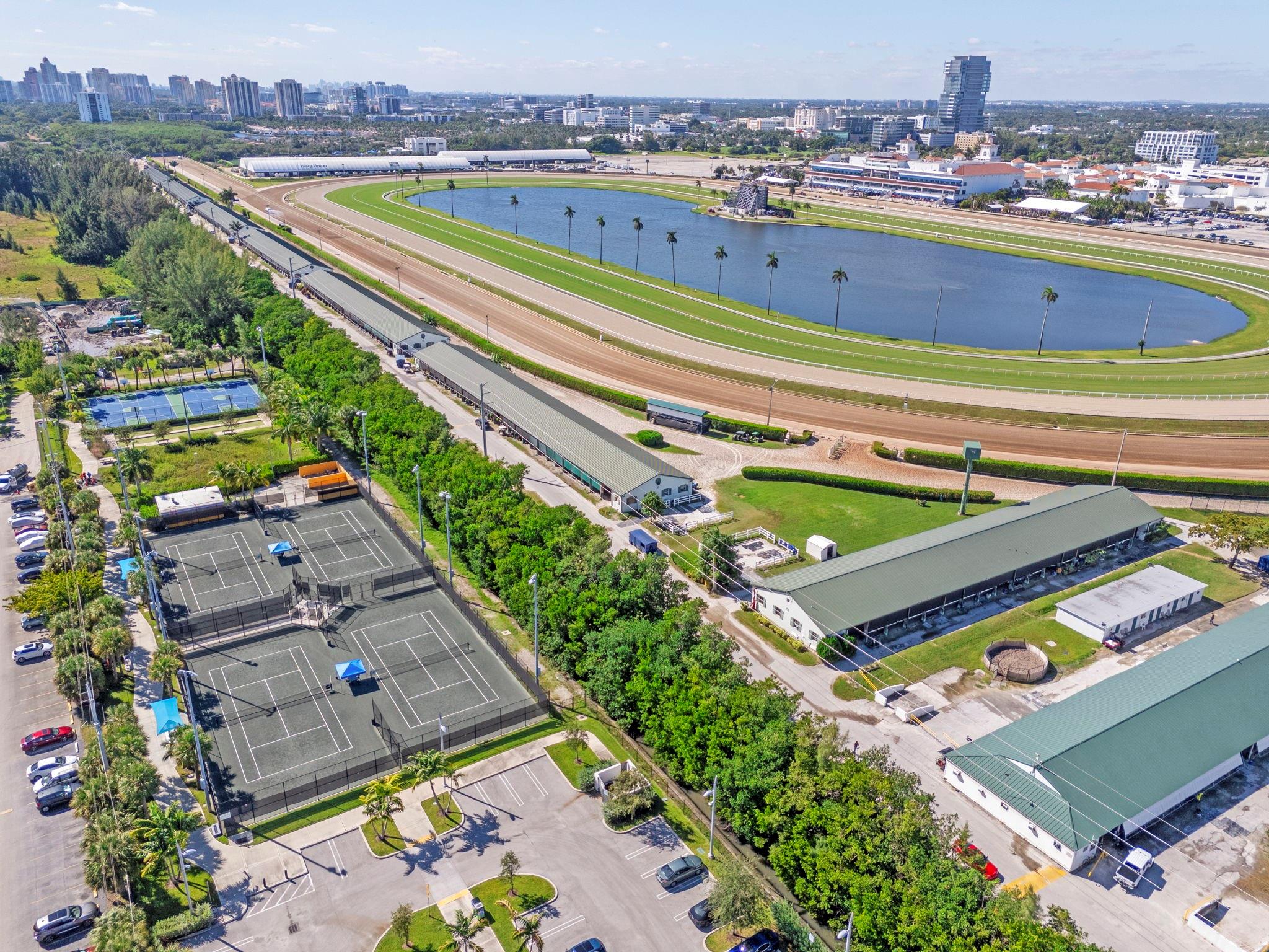 581 Blue Heron Dr 317-b Property Photo 25