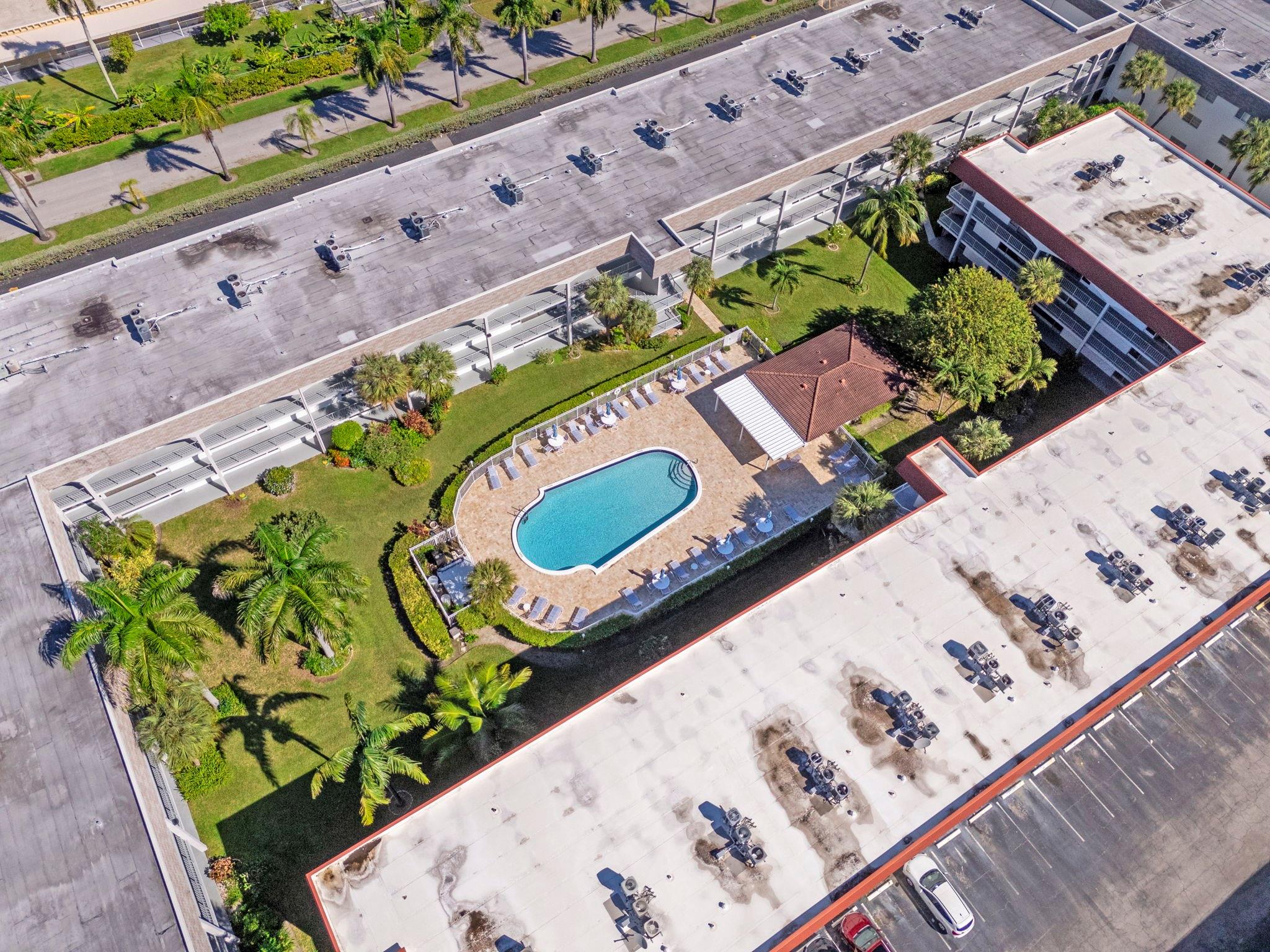 581 Blue Heron Dr 317-b Property Photo 28