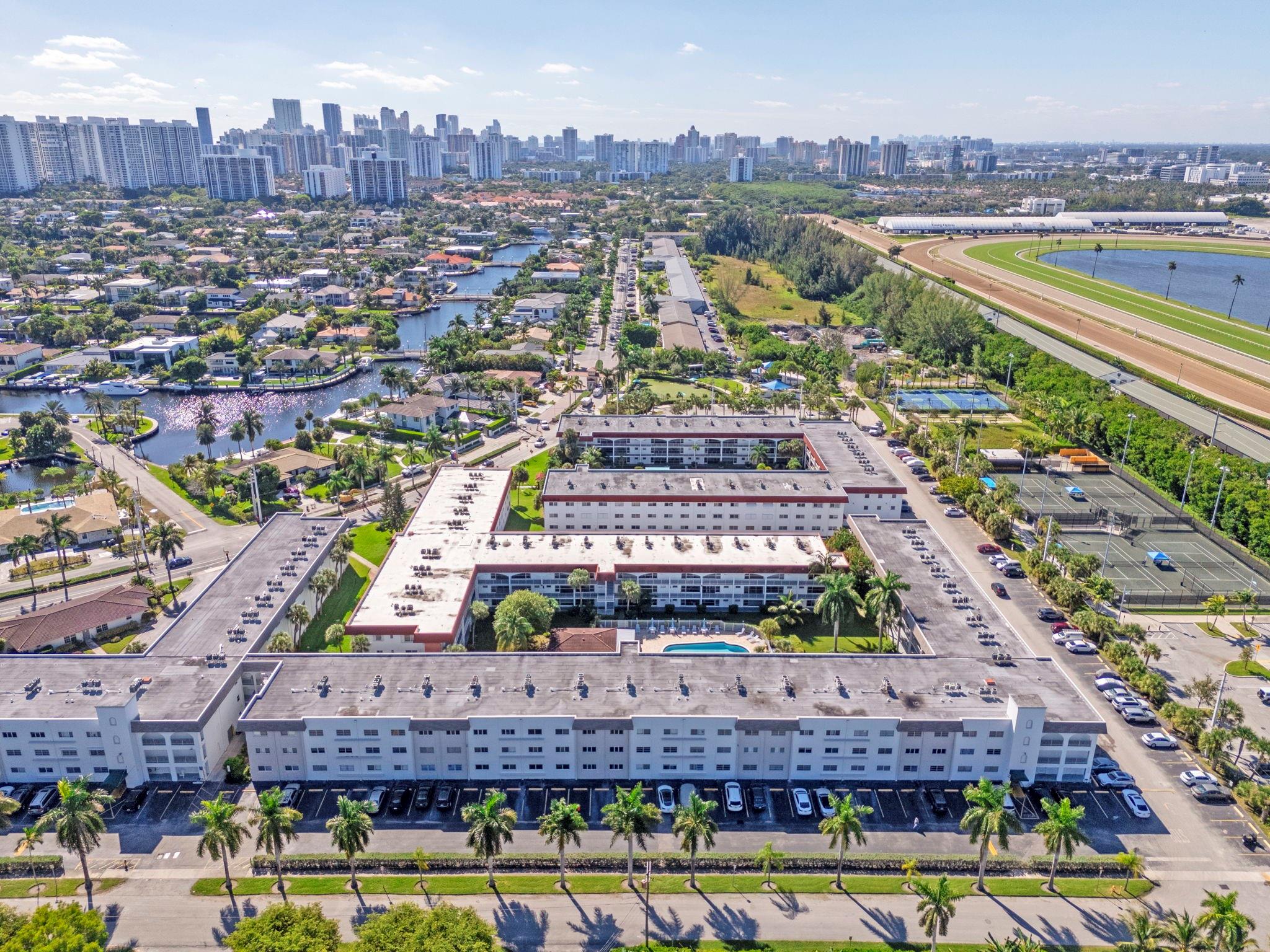 581 Blue Heron Dr 317-b Property Photo 37