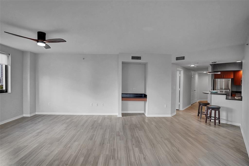 100 N Federal Highway 642 Property Photo 7