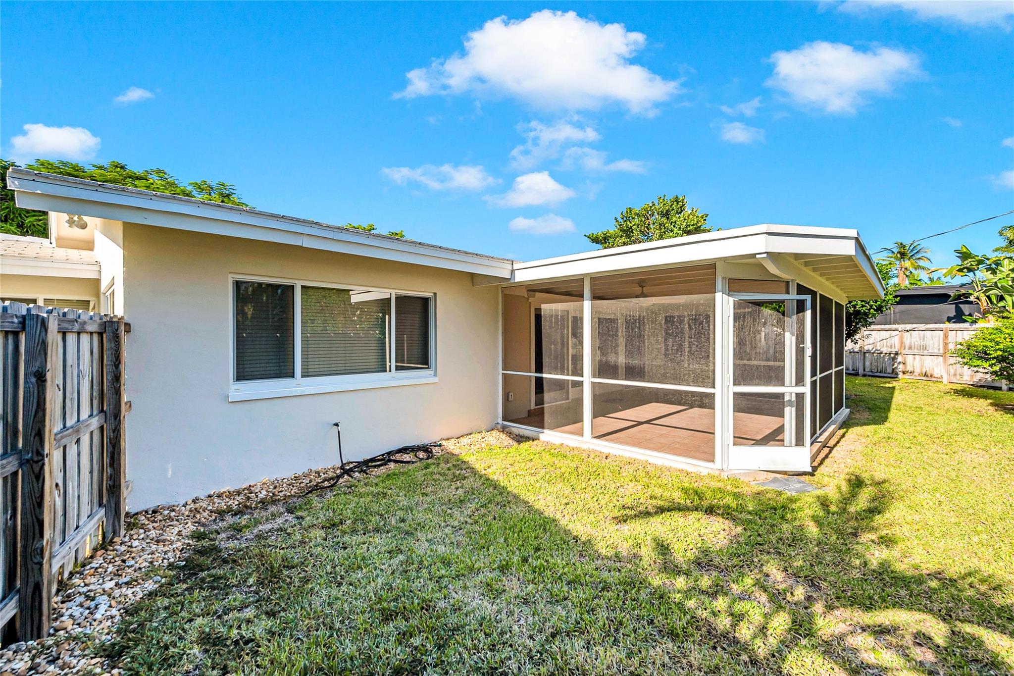 2100 Manatee Dr Property Photo 41