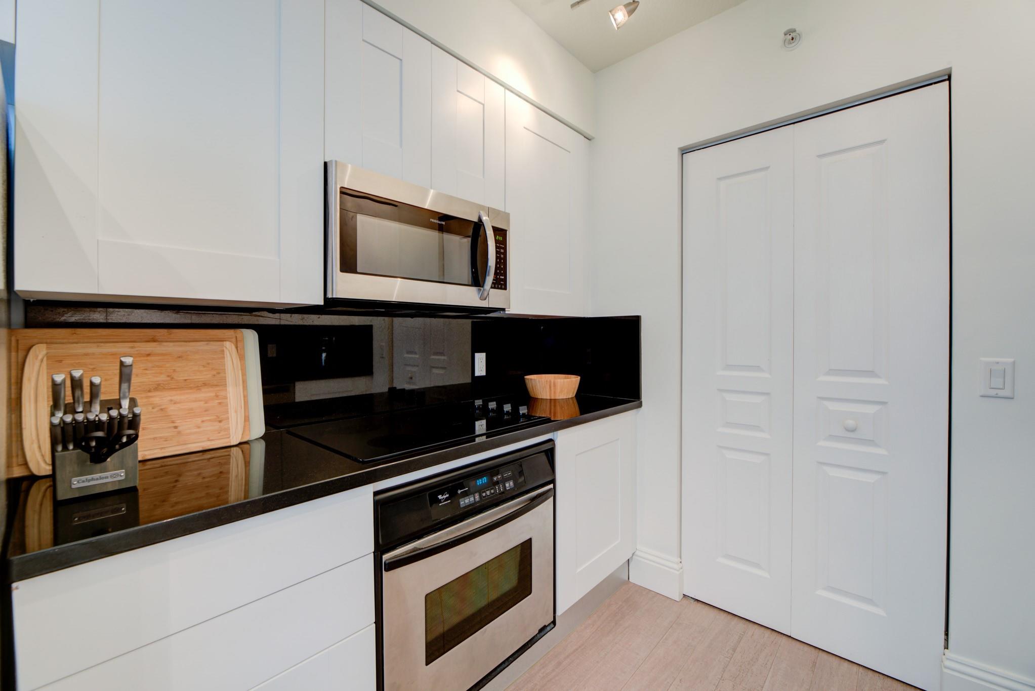 350 Se 2nd St 1680 Property Photo 13