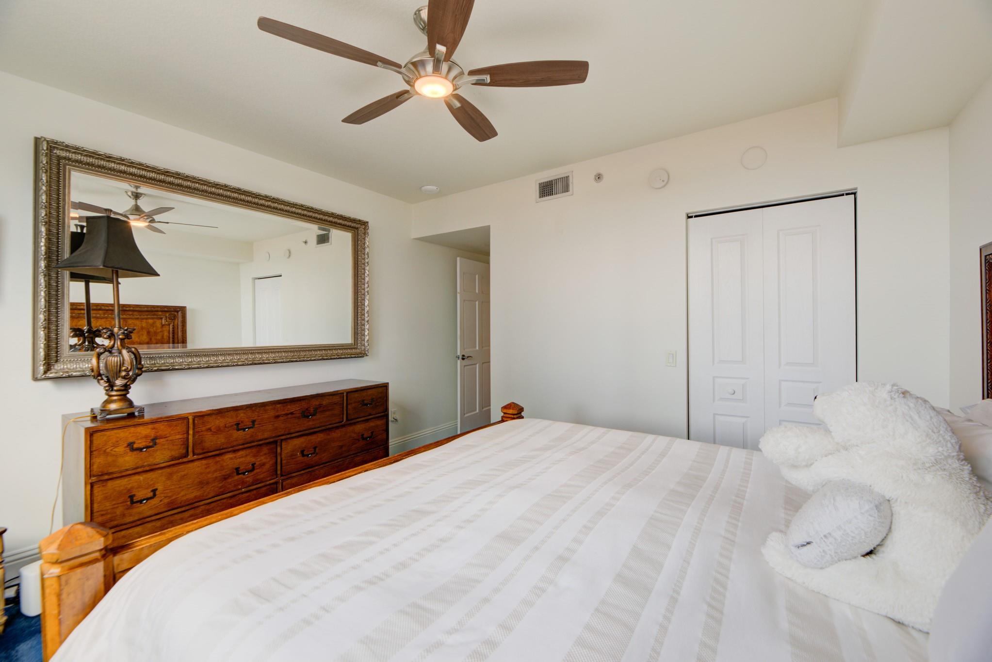 350 Se 2nd St 1680 Property Photo 19