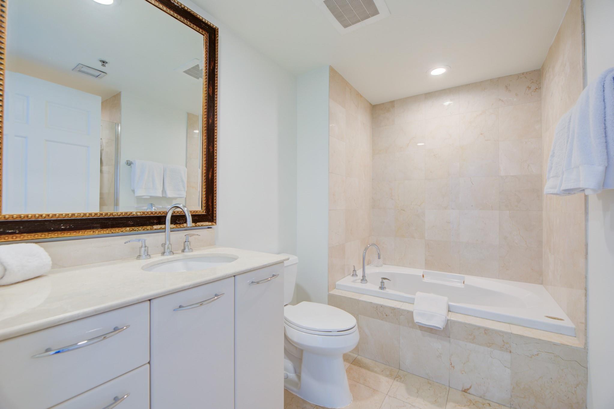 350 Se 2nd St 1680 Property Photo 20