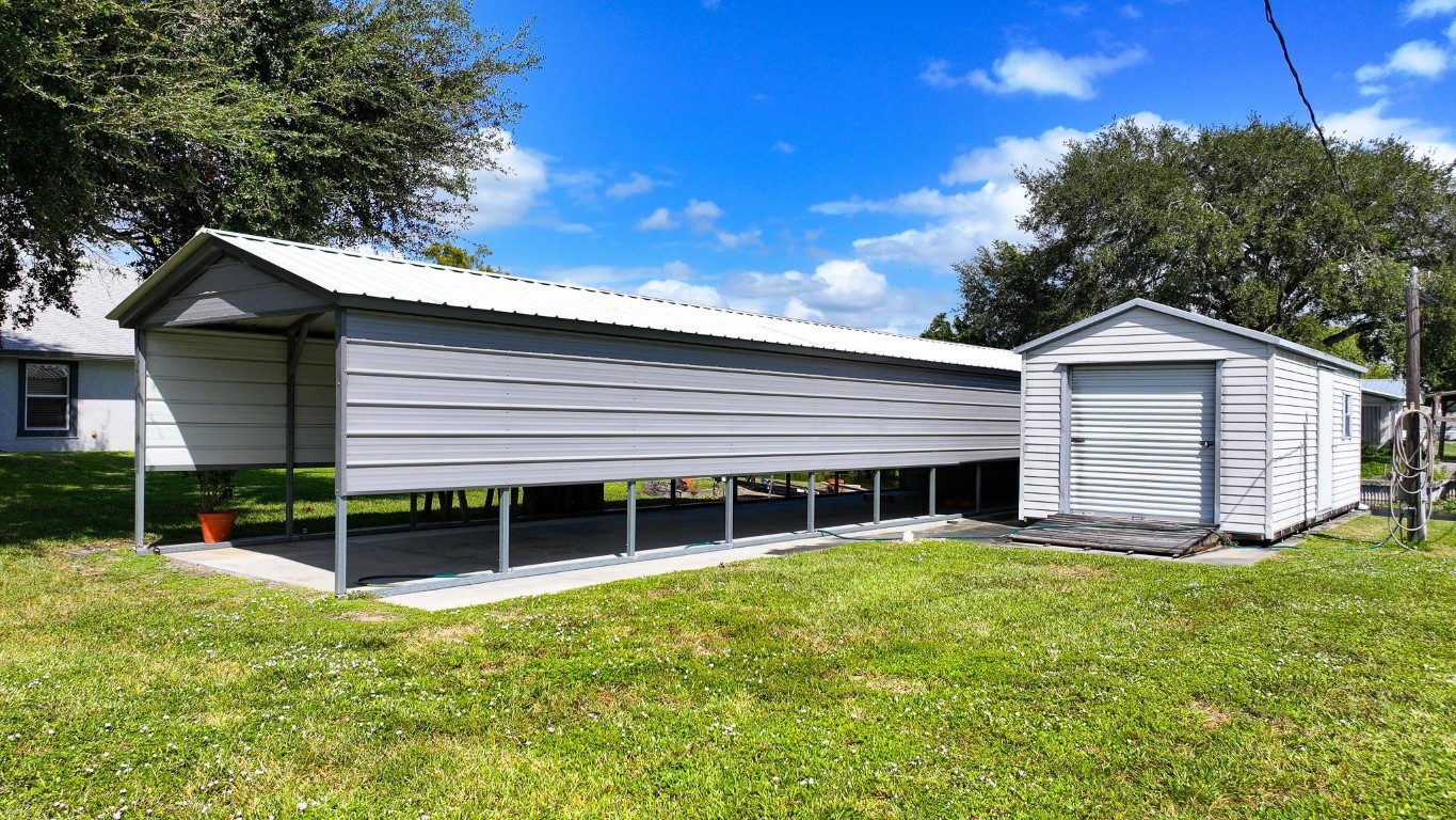1069 9th Street Property Photo 17