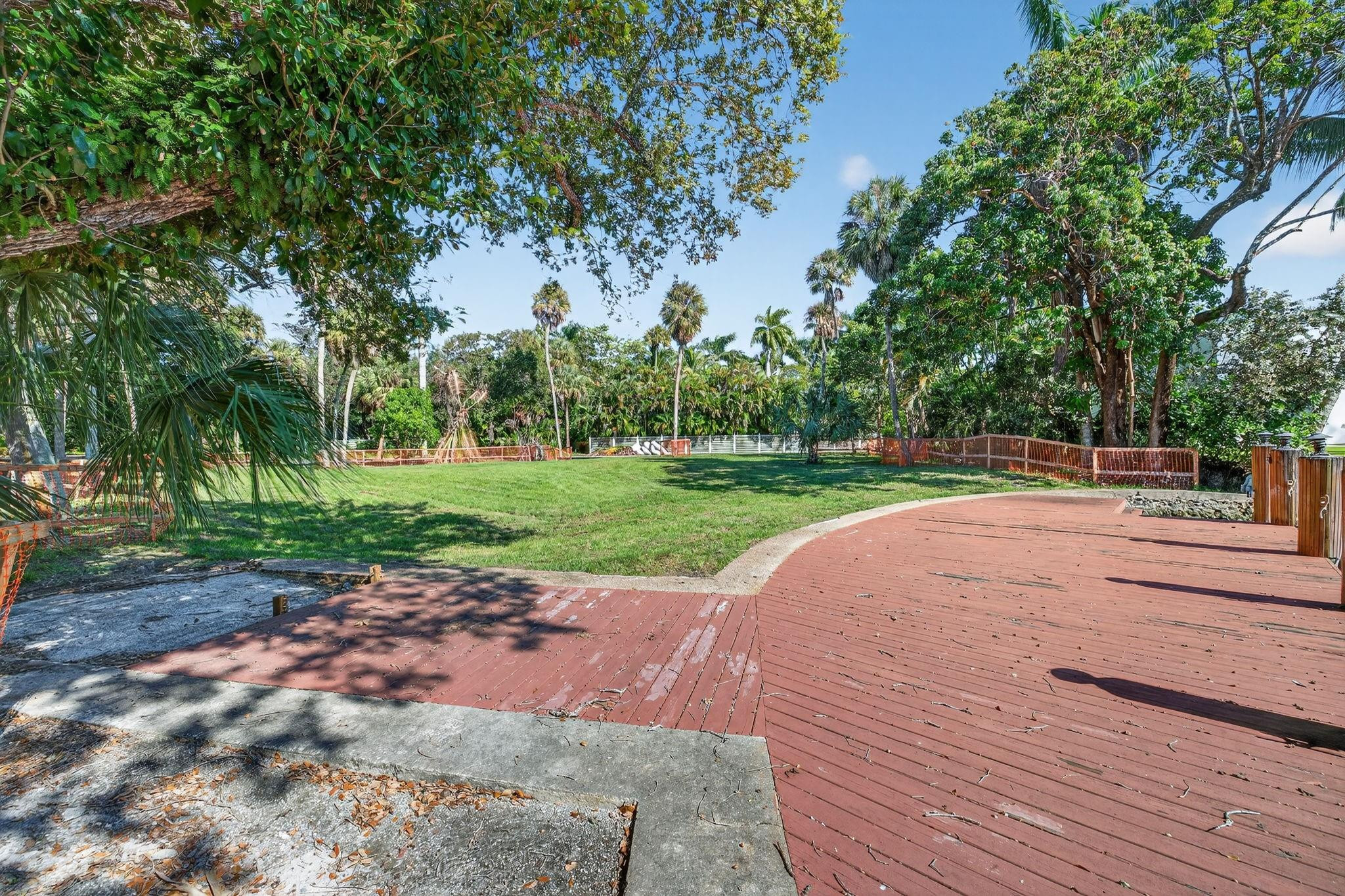 2500 Riverland Road Property Photo 17