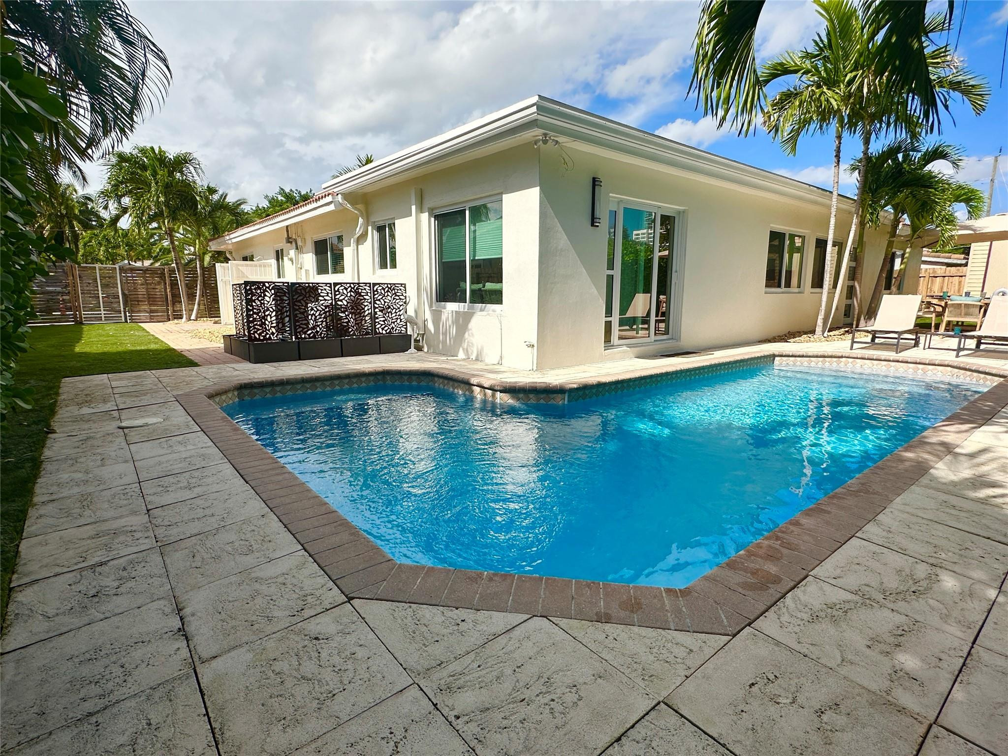 1820 Bel Air Avenue Property Photo 4