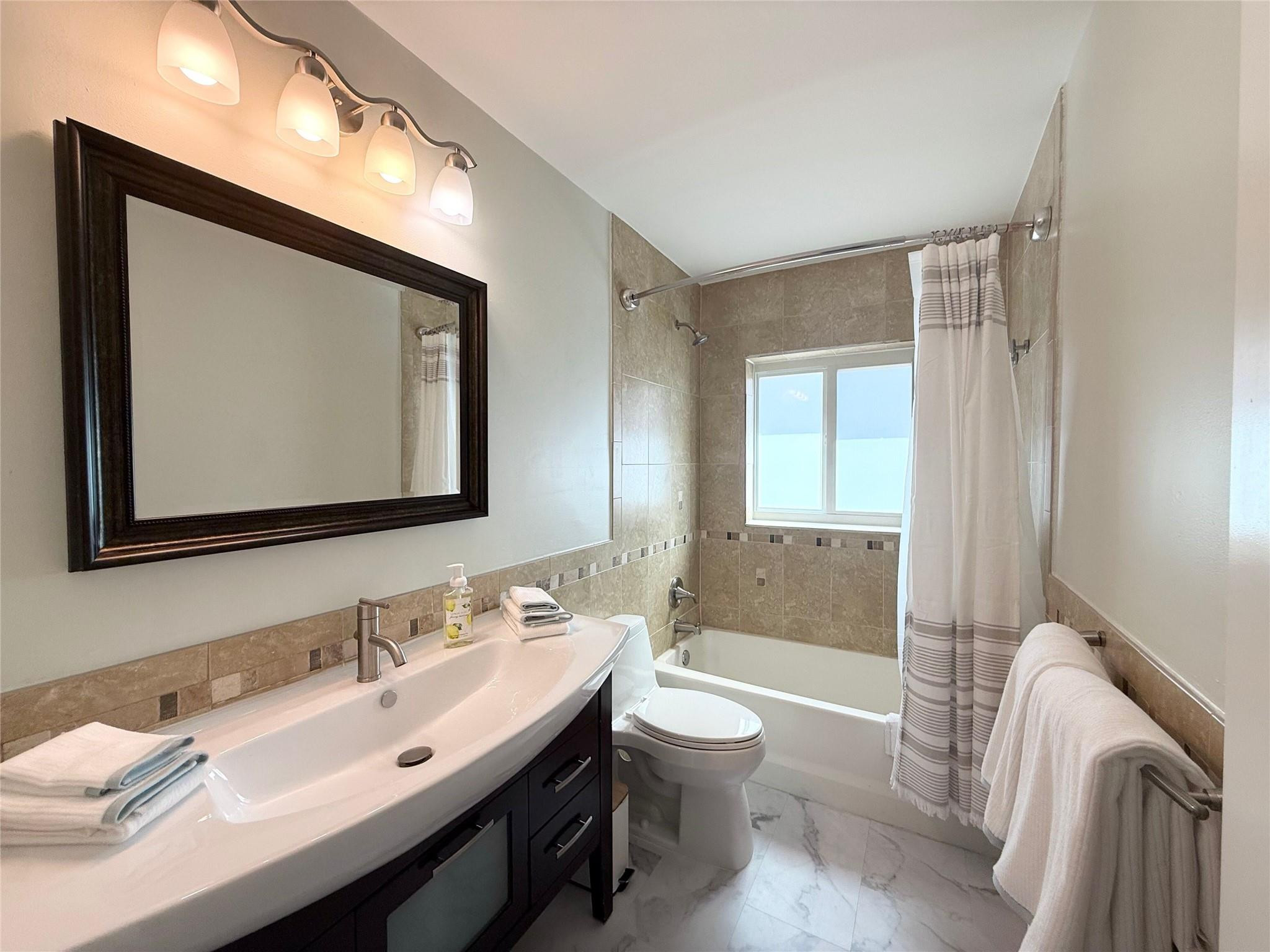1820 Bel Air Avenue Property Photo 35
