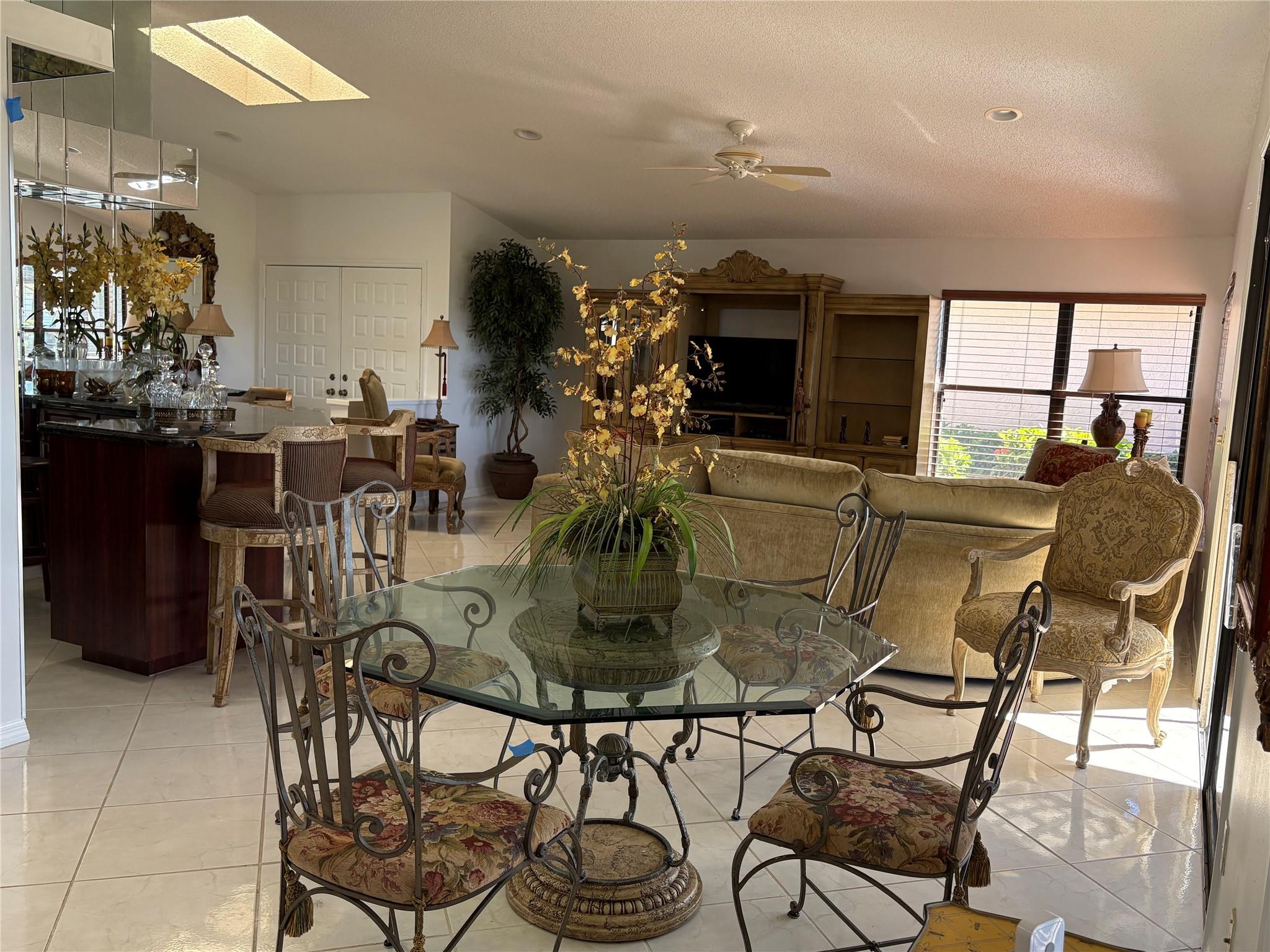 7744 Dundee Ln Property Photo 1