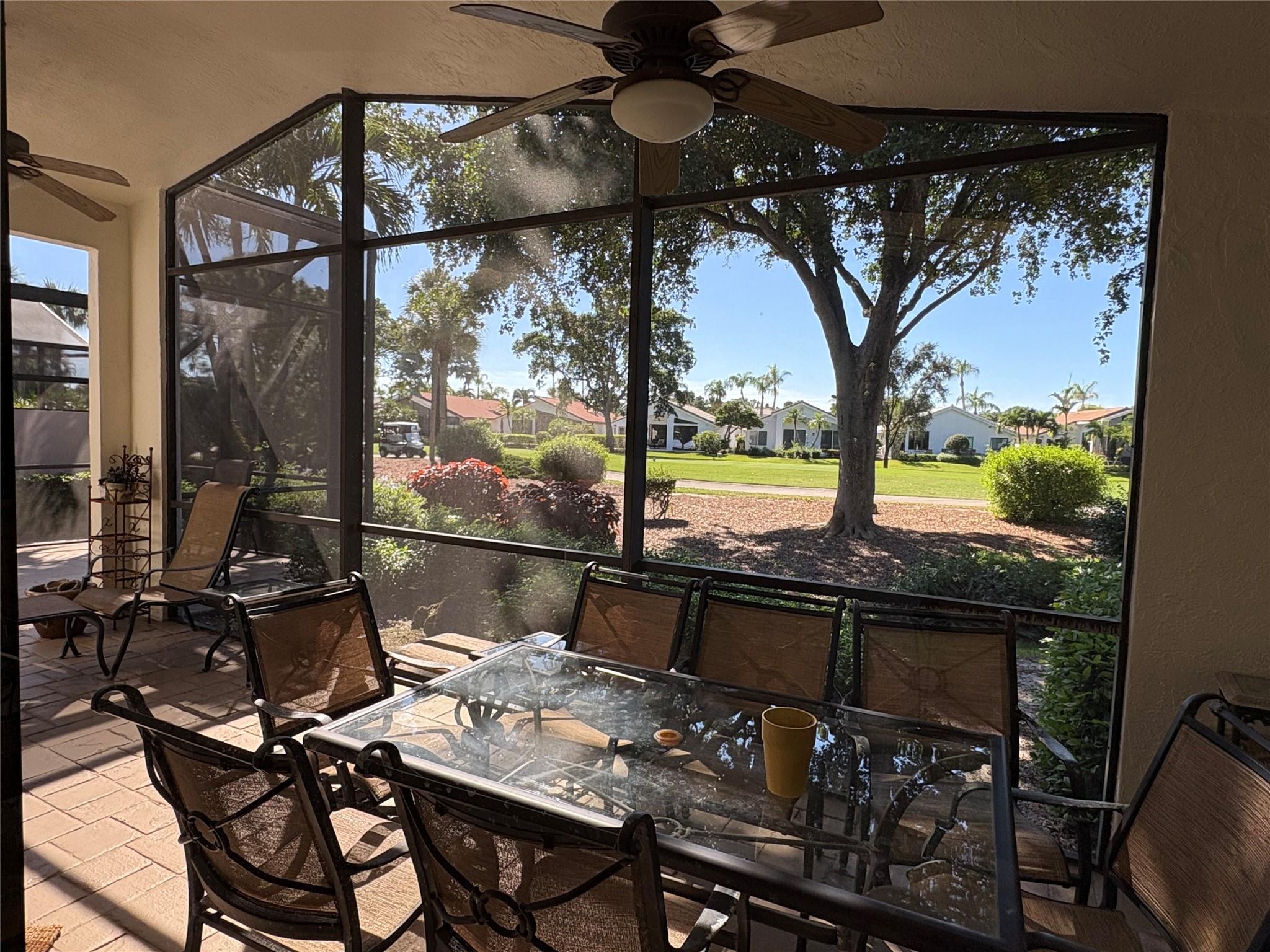 7744 Dundee Ln Property Photo 8